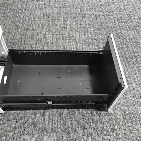 オカムラ