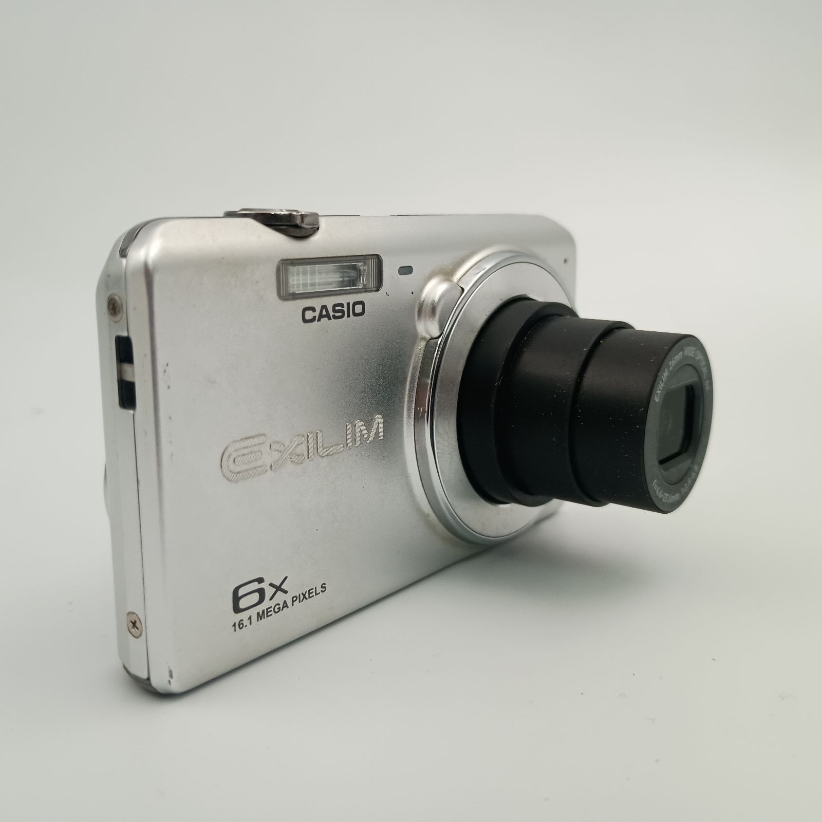 Casio EX-Z900 エクシリム　本体、バッテリーセット CASIO EXILIM EX-Z900 本体&バッテリーセット - メルカリ