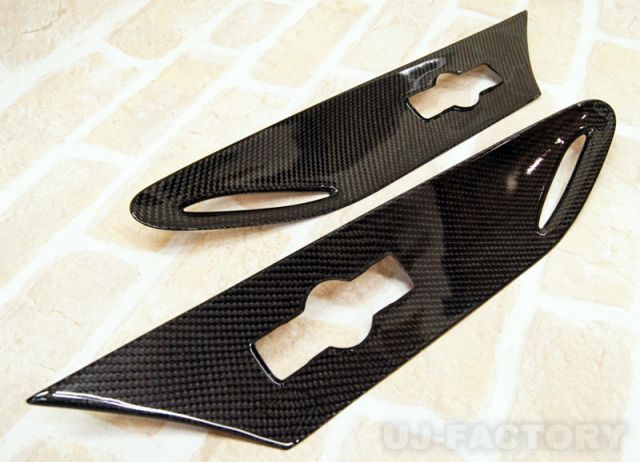 【JDM】　リアルカーボンフェンダーサイドカバー　トヨタ　86　ZN6　（2012/4〜） 本物のカーボンでドレスアップ！