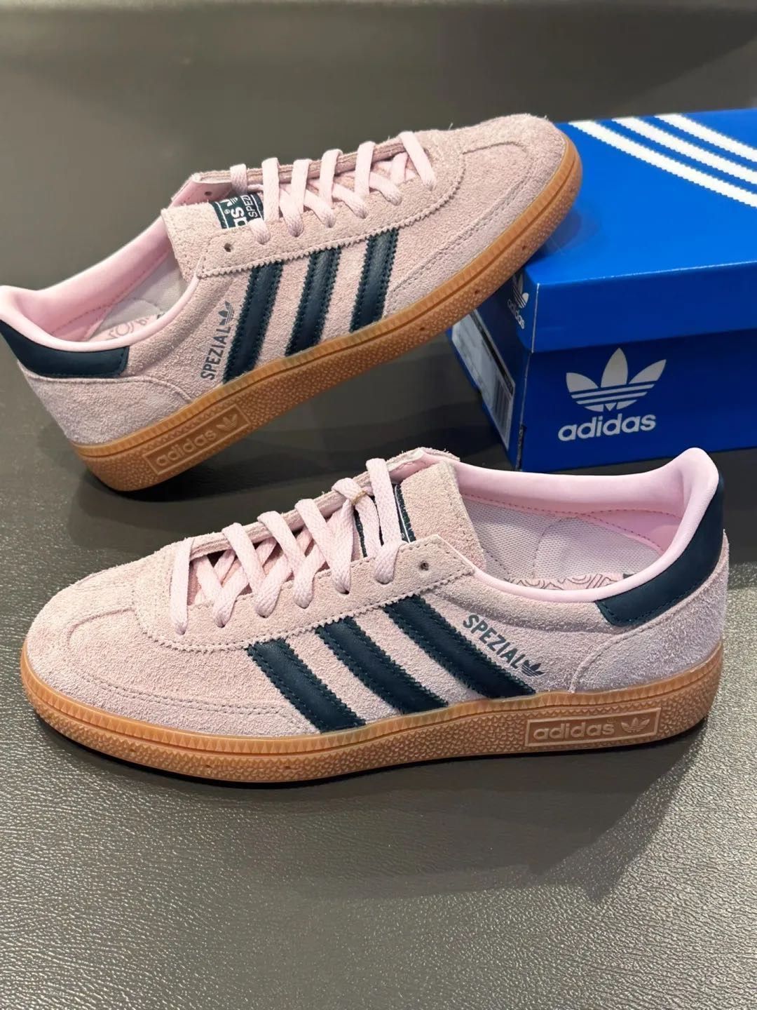 新品 adidas HANDBALL SPEZIAL IF6561 クリアピンク