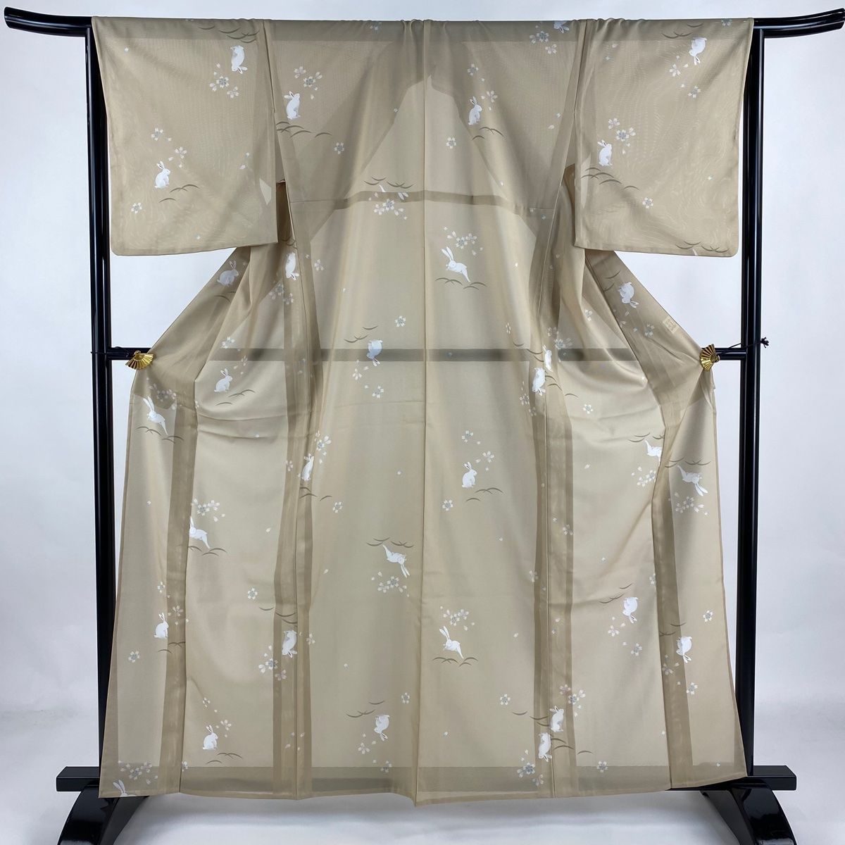 小紋 身丈161.5cm 裄丈65.5cm M 薄物 絽 洗える着物 さんび うさぎ 桜  