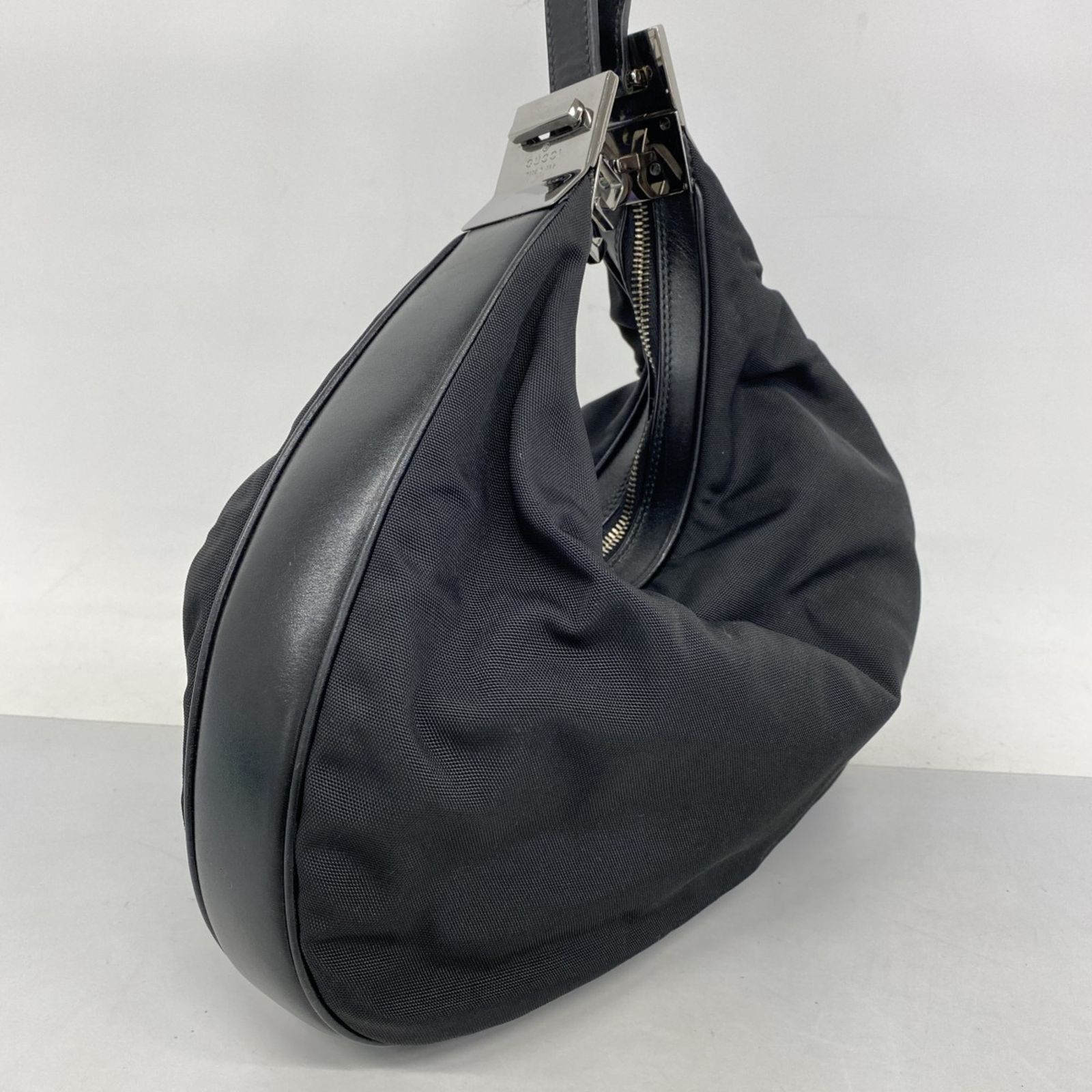 グッチ(Gucci) グッチ ショルダーバッグ 001 3315 ナイロン ブラック 