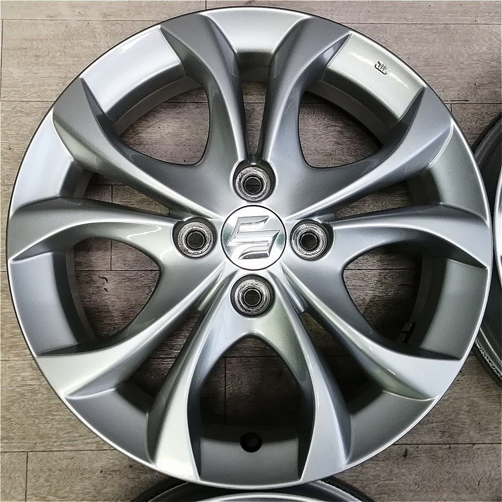 ☆スペーシアカスタム純正☆15インチ☆アルミホイールノーマルタイヤ