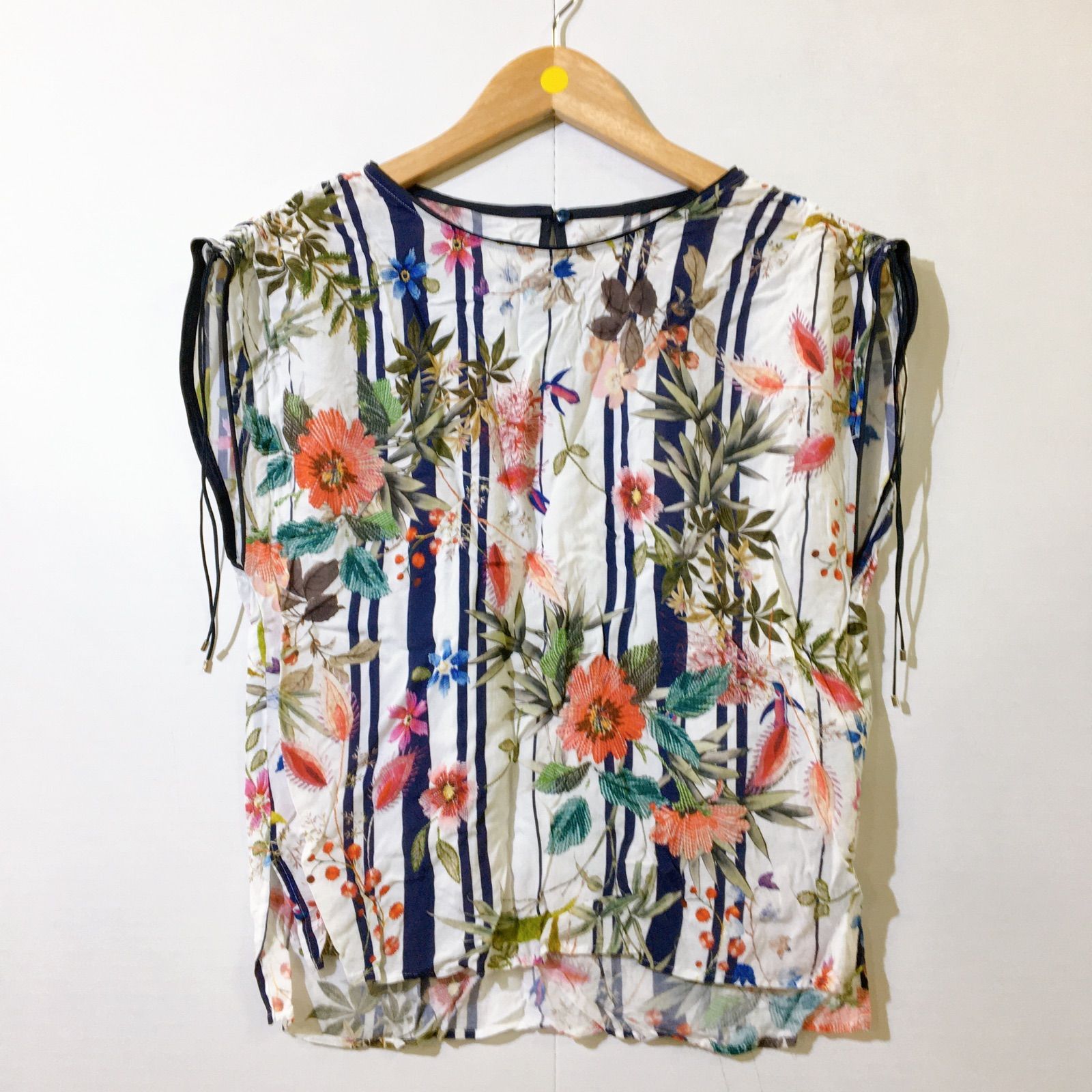 美品】ANAYI アナイ ノースリーブ ブラウス 白 花柄 ボタニカル 