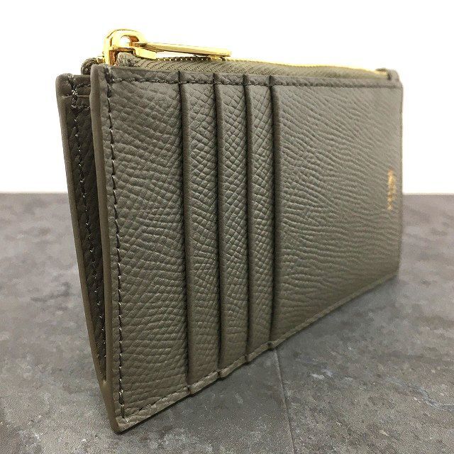 CELINE フラグメントケース