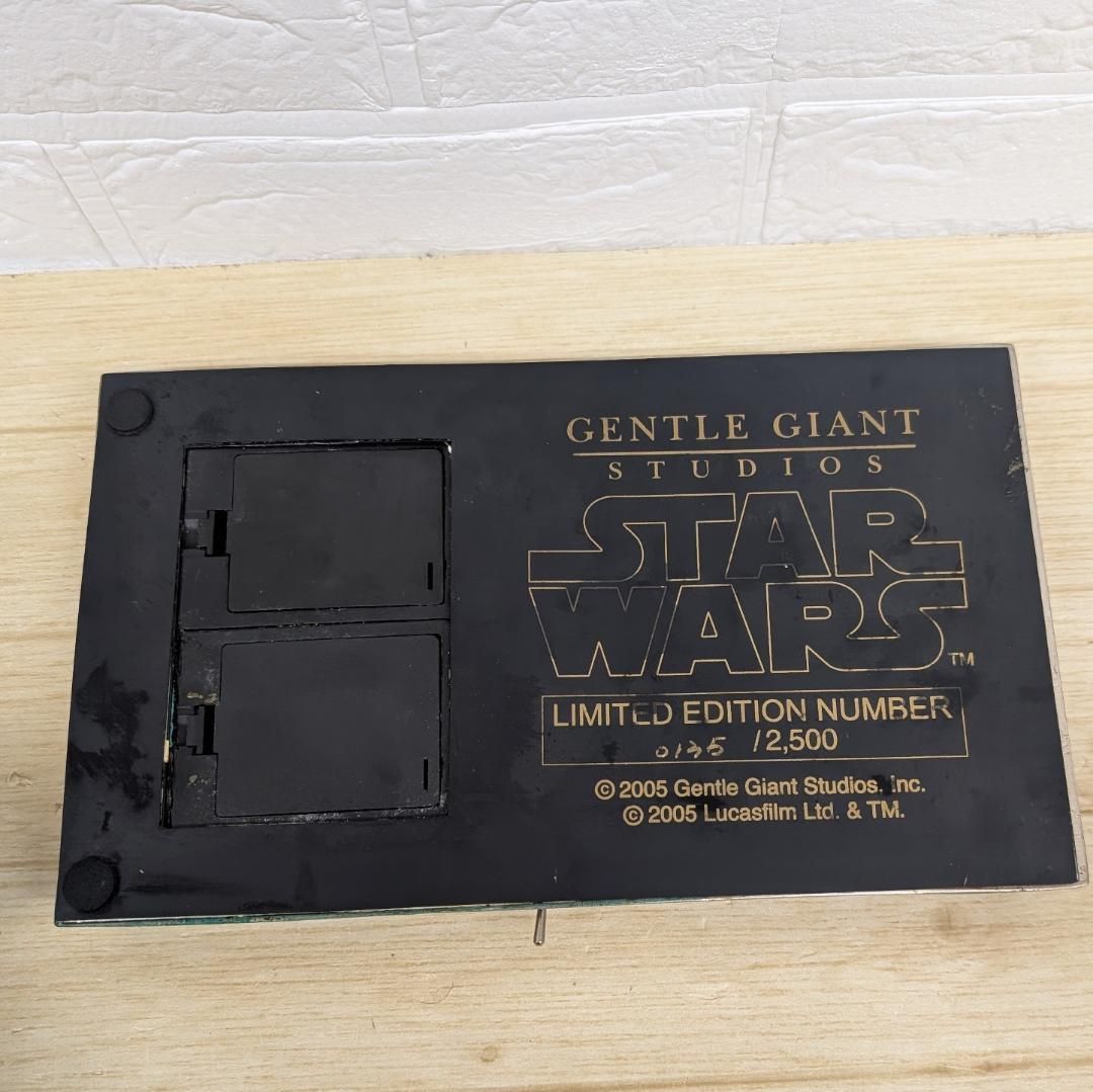 シリアル入り スターウォーズ STAR WARS スタチュー ダースベイダー