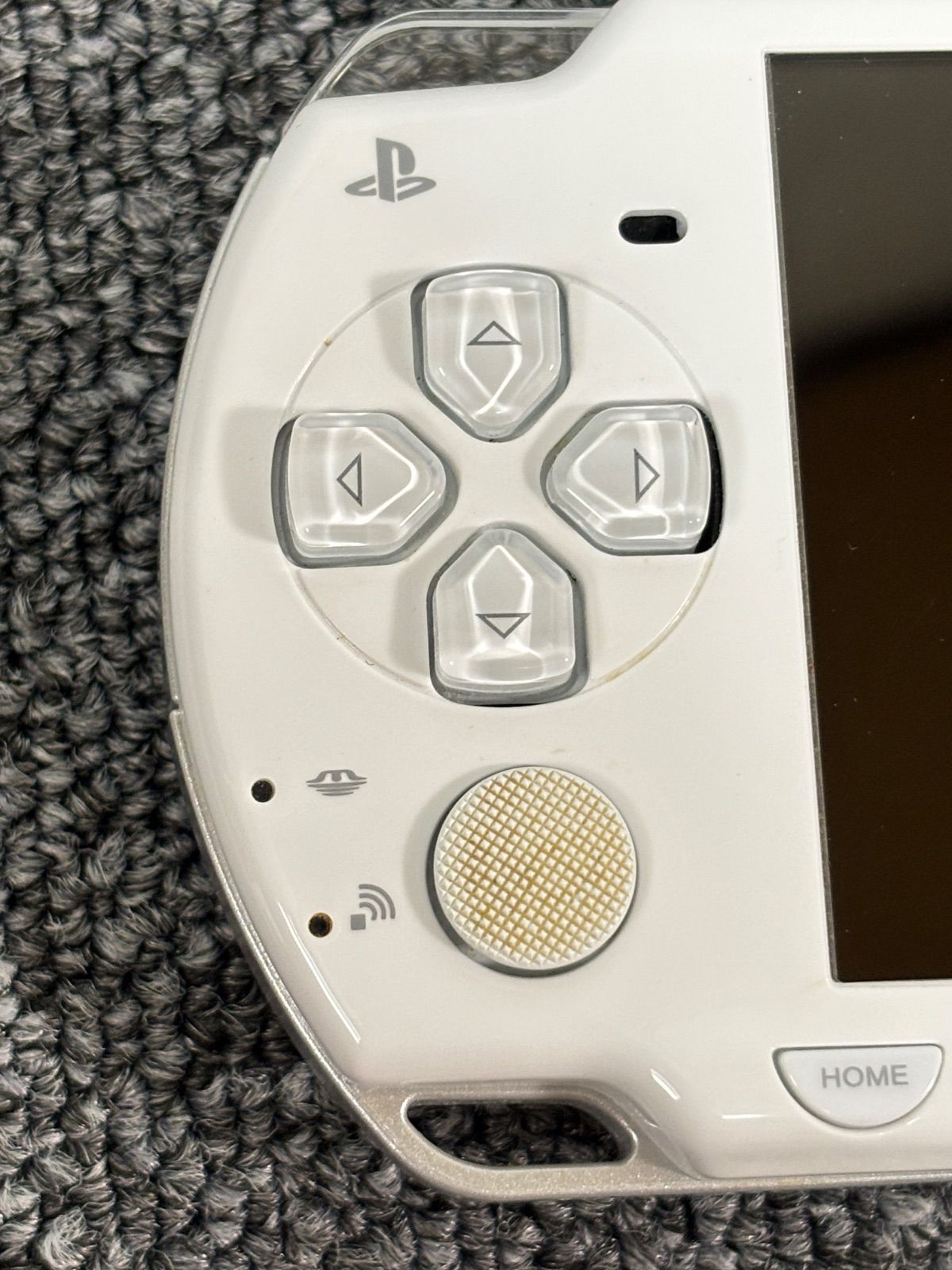 【液晶美品】PSP2000 セラミックホワイト モンスターハンター3rdセット Amazon | モンスターハンターポータブル 3rd アクセサリーセット