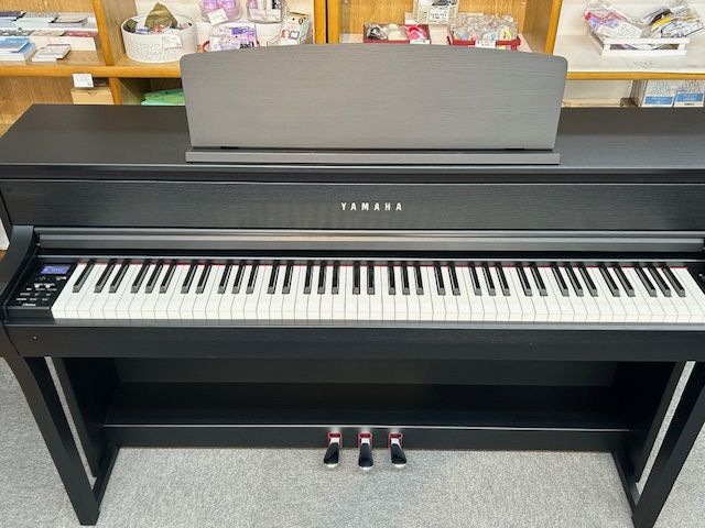 クラビノーバ CLP-675B
