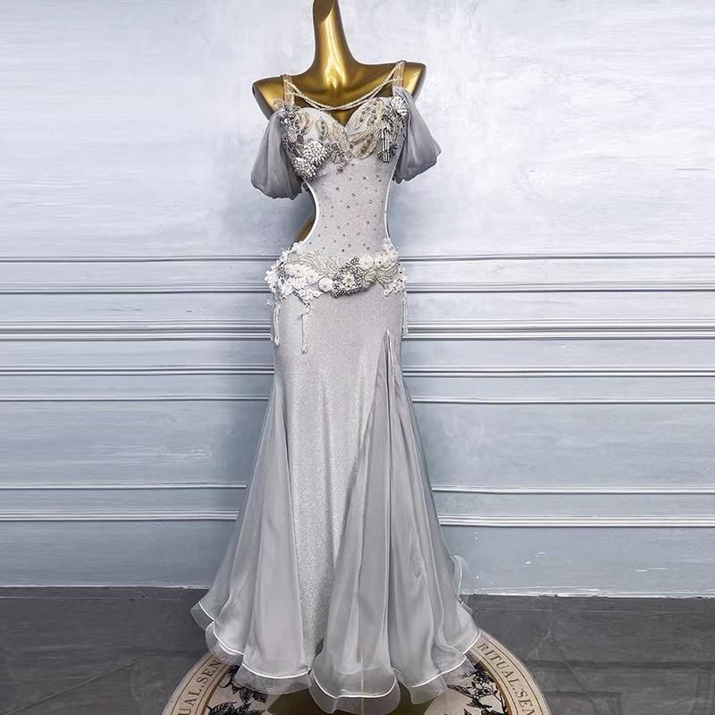 ベリーダンス オリエンタル衣装 インナー付 シルバー オーダーメイド ベリーダンス 衣装 セット レッスン着 LLC-HASEGAWATOSO_COM