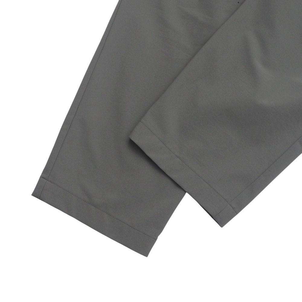 DESCENTE デサント
