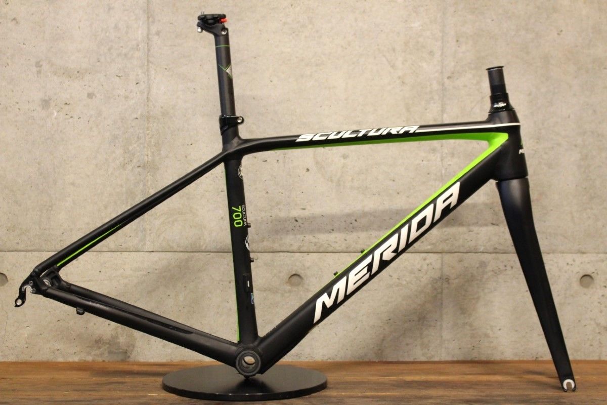 メリダ MERIDA スクルトゥーラ SCULTURA 700 2017モデル 44サイズ