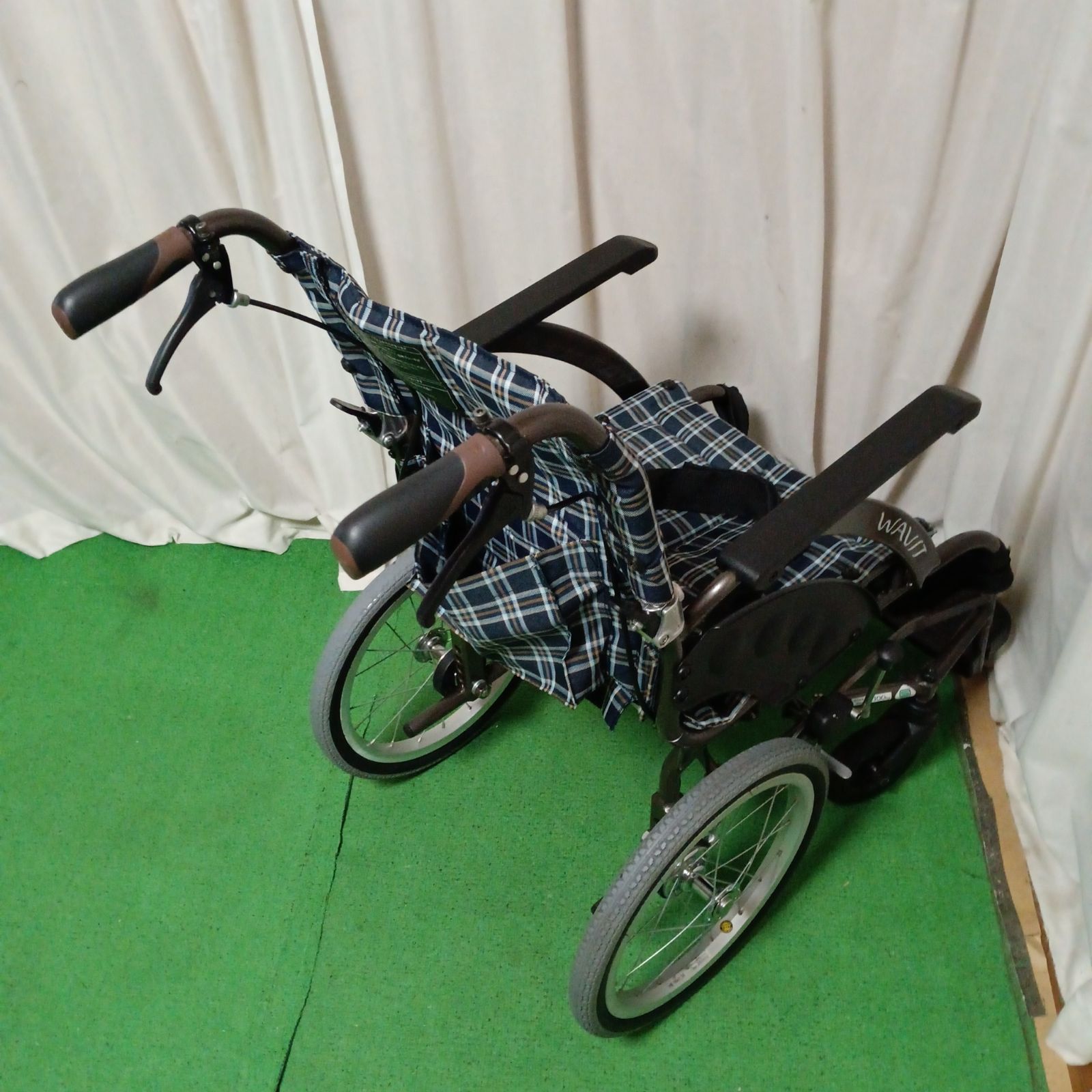 ノーパンクタイヤ kawamura
