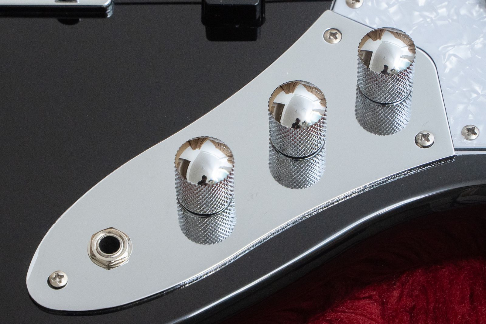 woofy basses