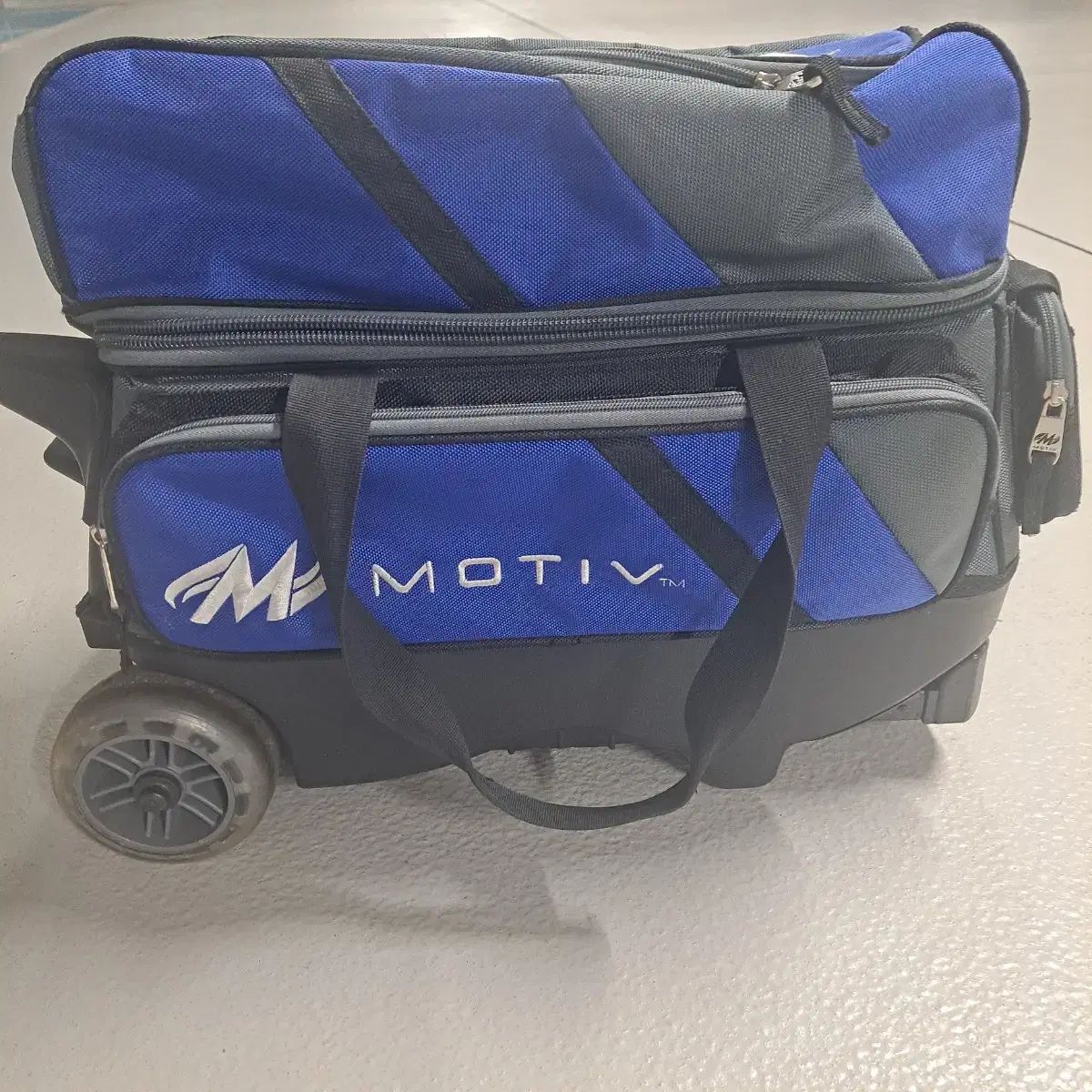 ストレージ