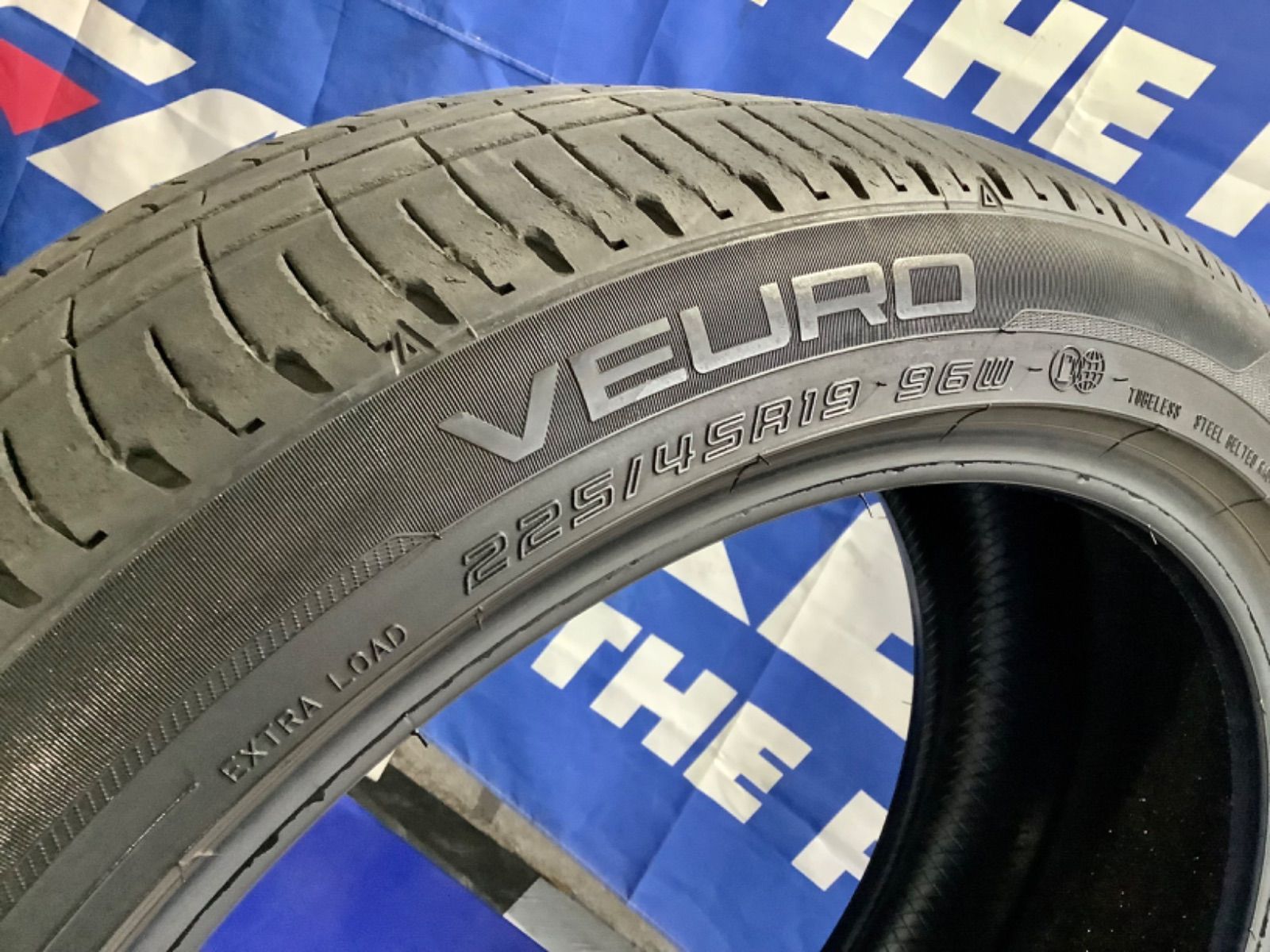 中古　ダンロップ　ビューロ　225/45R19 送料込み］225/45R19 DUNLOP VEURO VE304 ダンロップ ビューロー
