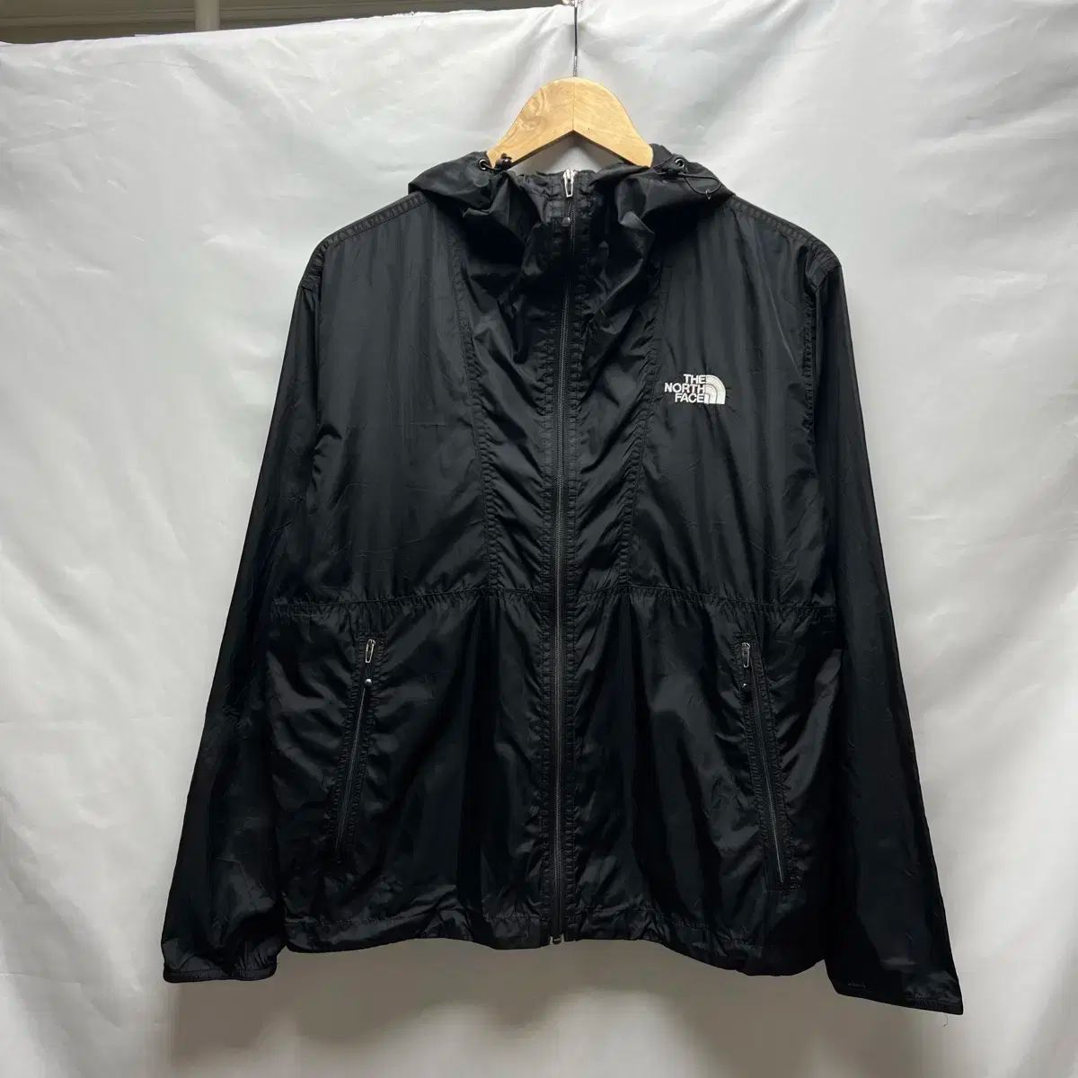 THE NORTH FACE ブラックウィンドブレーカー M Amazon | THE NORTH FACE(ザノースフェイス) ジャケット Free