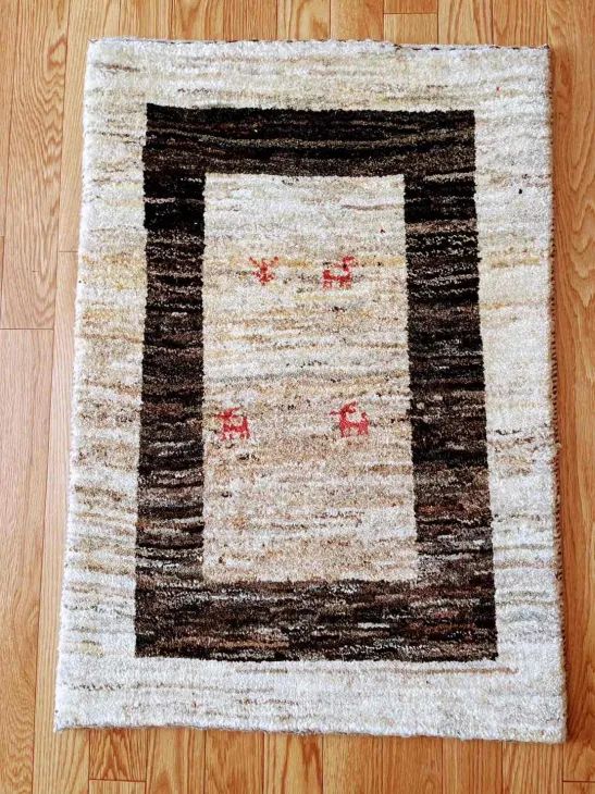 メルカリギャッベ ギャッベ ペルシャナチュラル 玄関マット サイズ 91×63㎝ ギャッベ ペルシャ ナチュラル 玄関マット サイズ 91×63㎝ - メルカリ