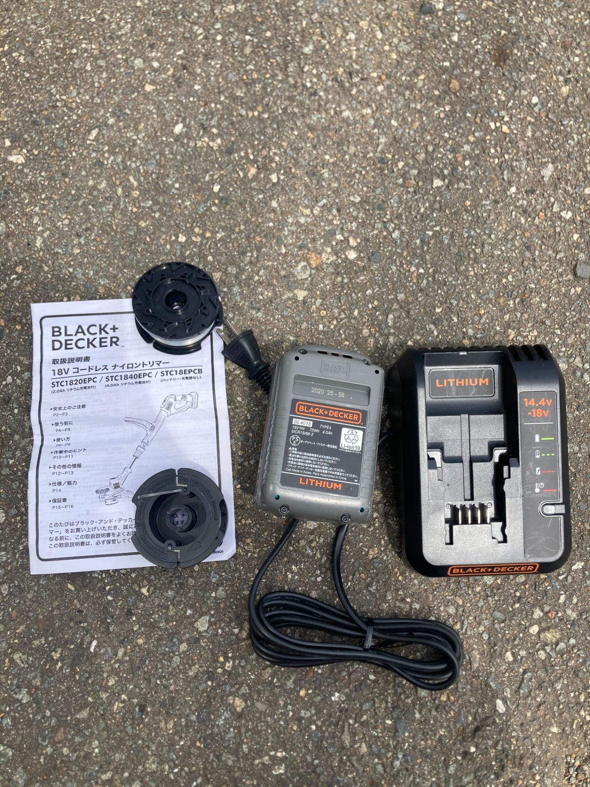 18V4.0Ahバッテリ×1|充電器|袋 STC1840EPC