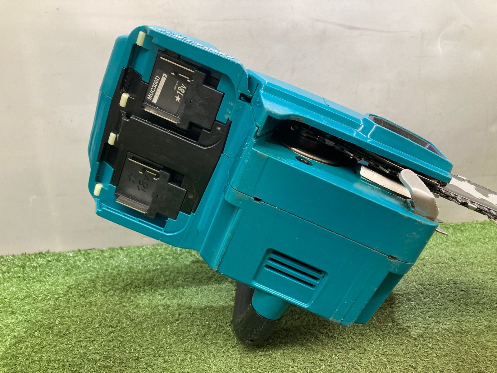 18V×18V充電式チェンソー MUC306DZF