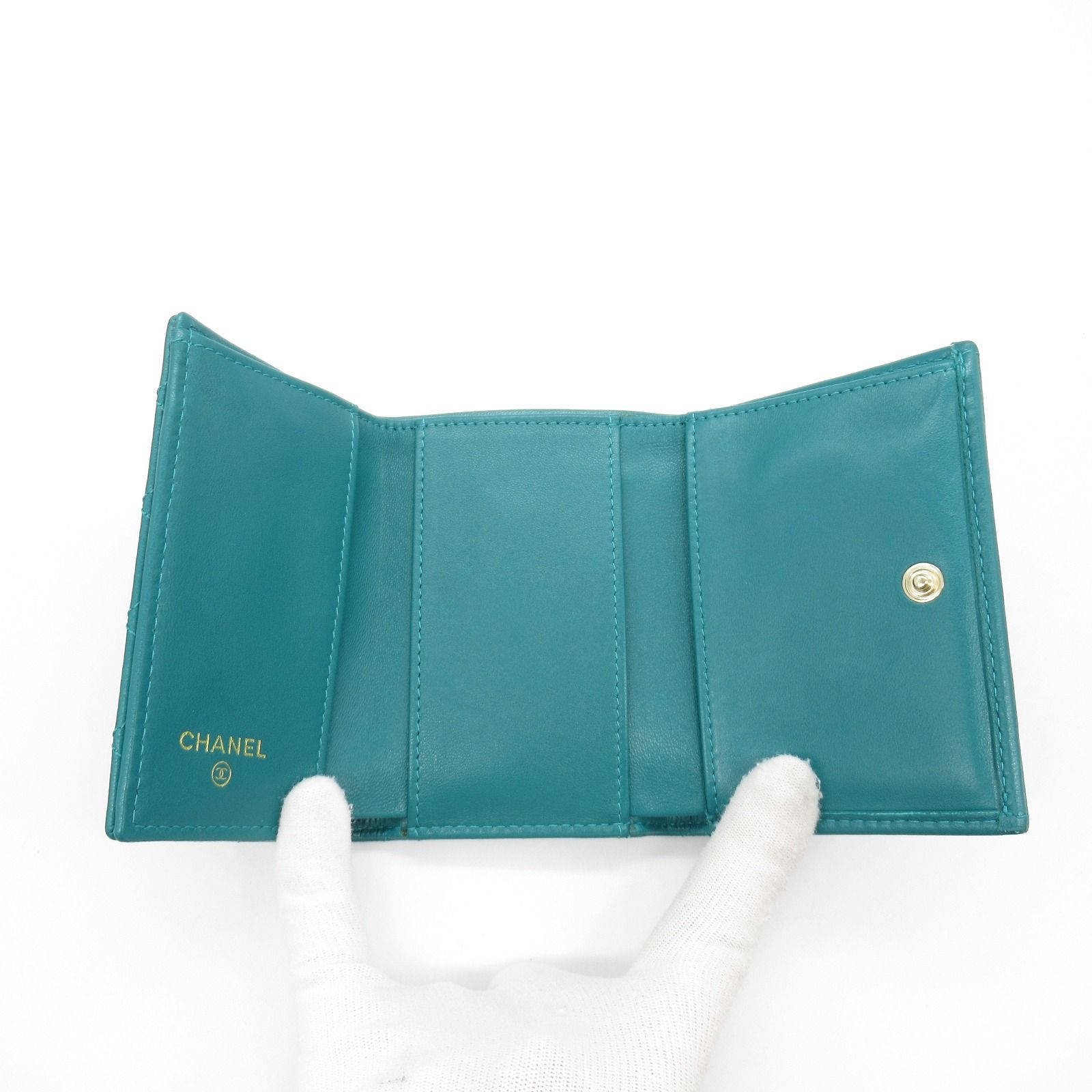 シャネル CHANEL 三つ折り財布 ボーイシャネル 三つ折財布 エメラルド