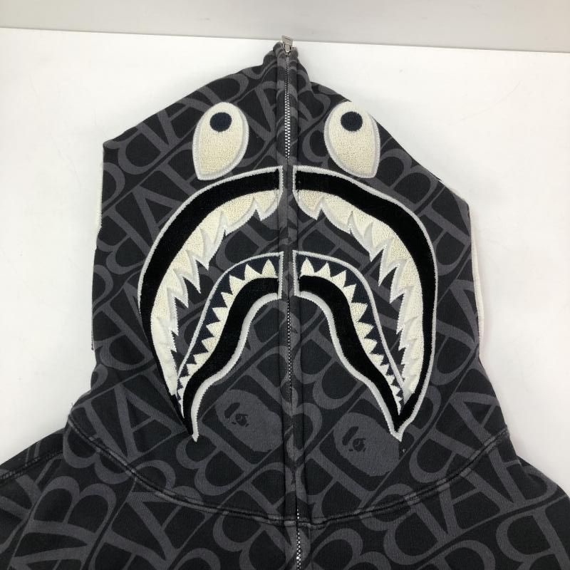 中古】A BATHING APE SPORT MONOGRAM SHARK HOODIE L ブラック