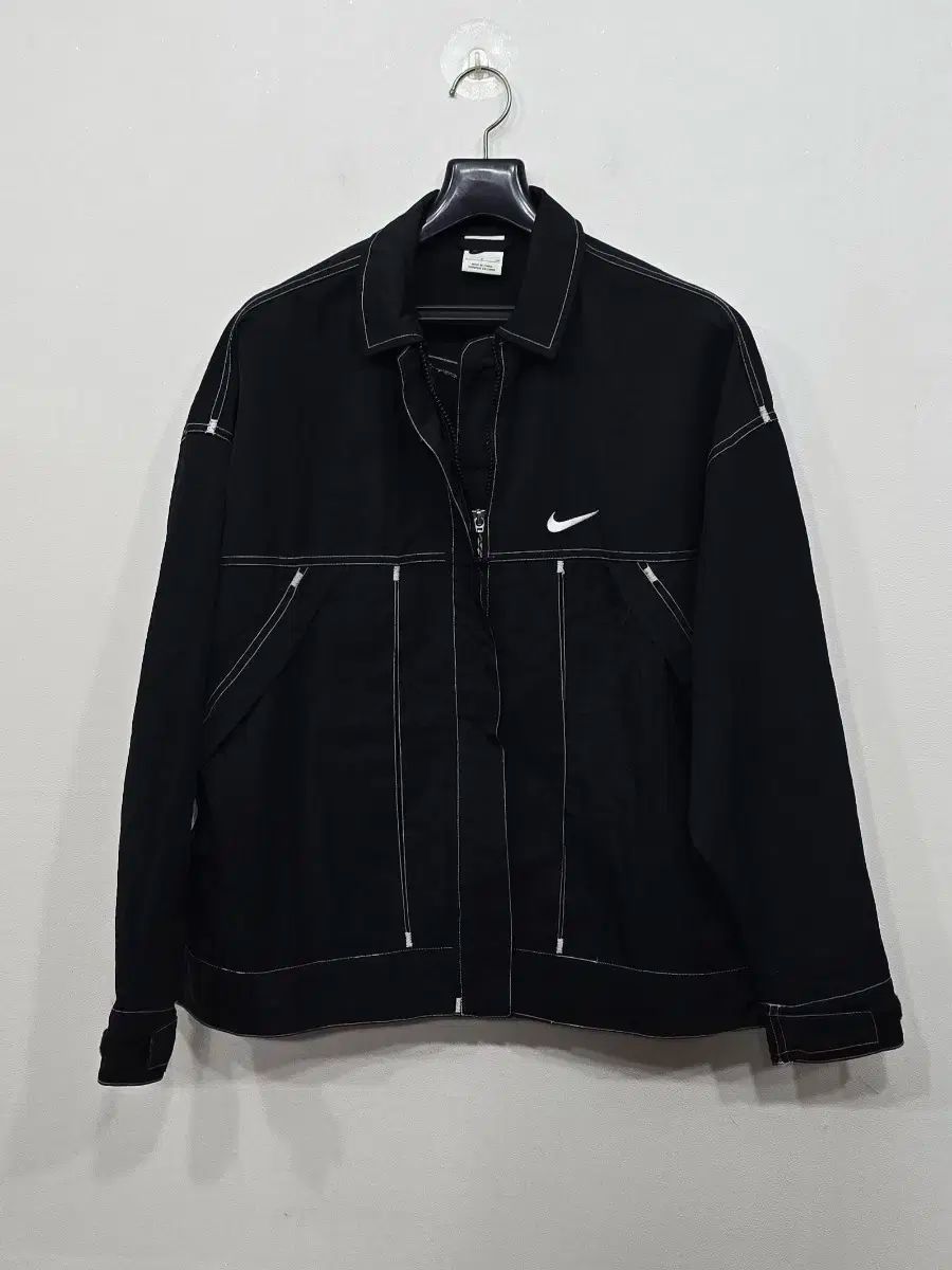 NIKE（ナイキ）の「NIKE MENS SWOOSH WOVEN JACKET / ナイキ