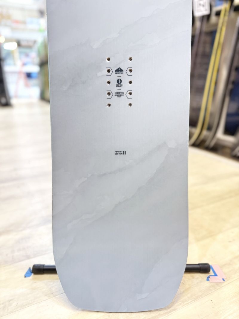 NIDECKER ESCAPE 159 中古 NIDECKER ESCAPE 159 中古