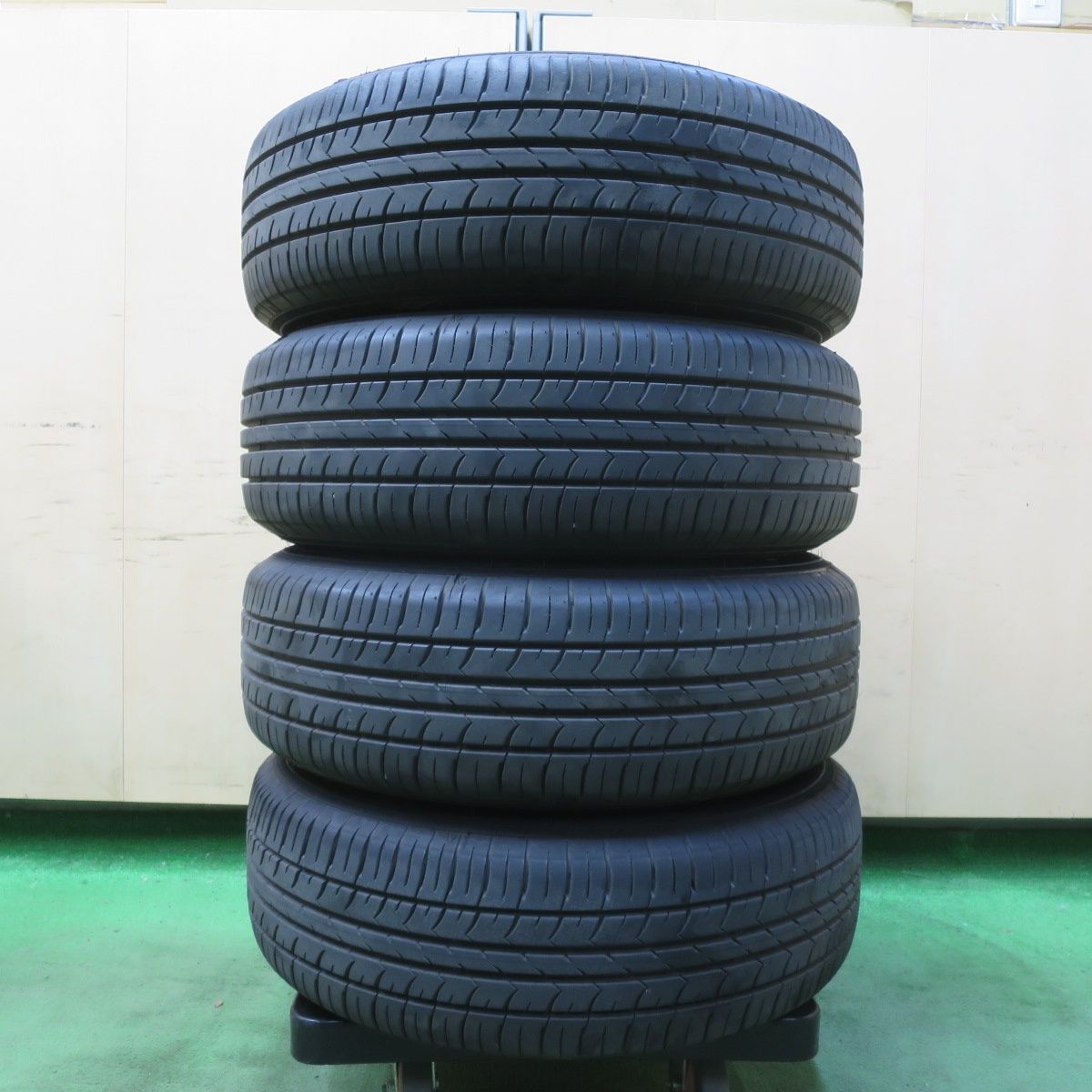 バリ溝！24年！9.5分以上☆185/65R14 グッドイヤー EfficientGrip ECO 