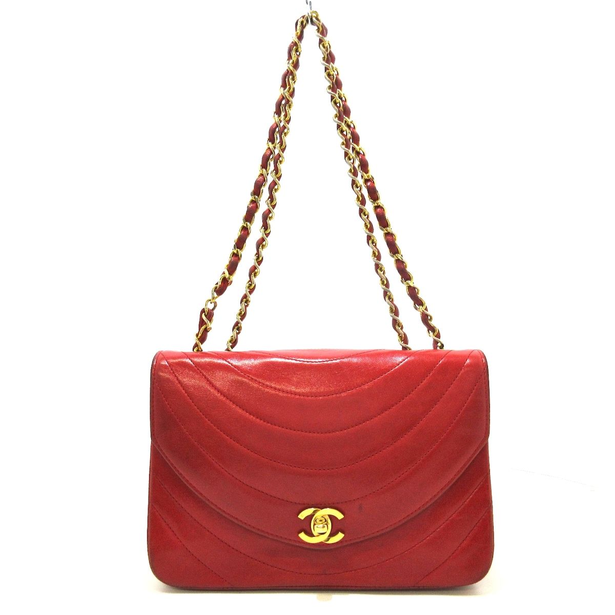 CHANEL(シャネル) ショルダーバッグ レディース - レッド ゴールド金具 ...