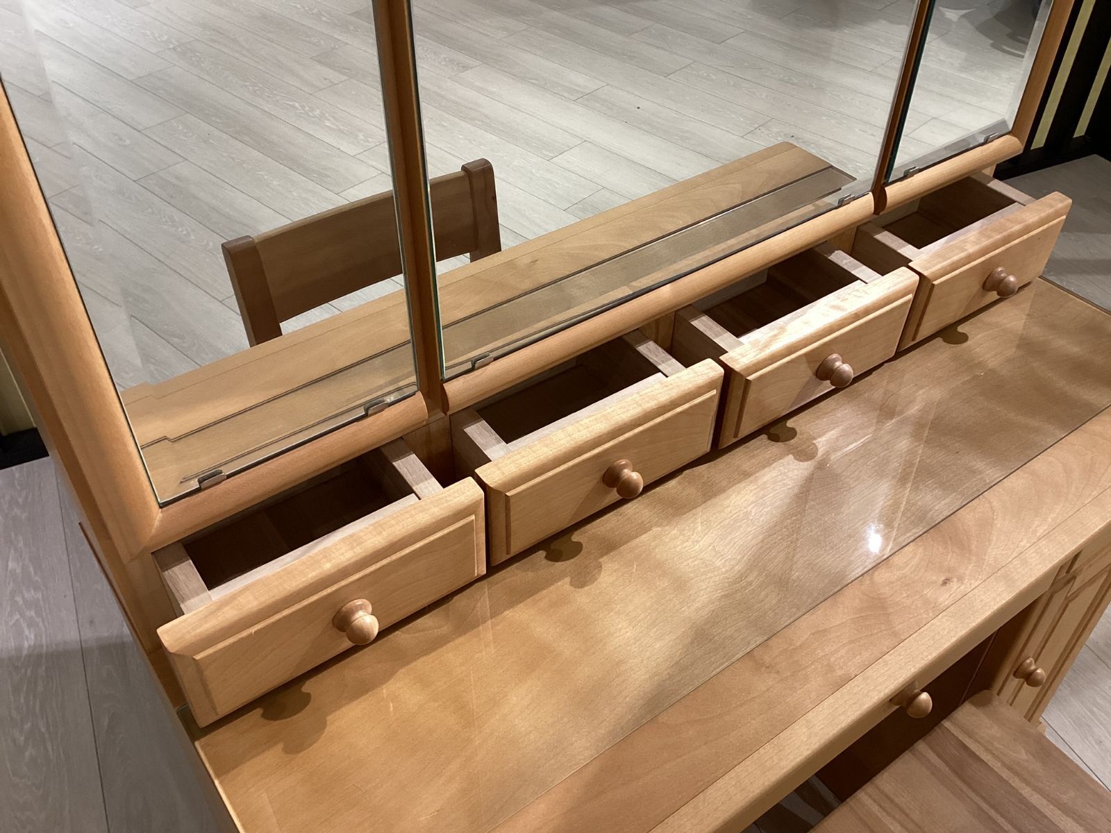 CHARDONNAY(シャルドネ) 自然素材の家具 半三面ドレッサー アッサム 