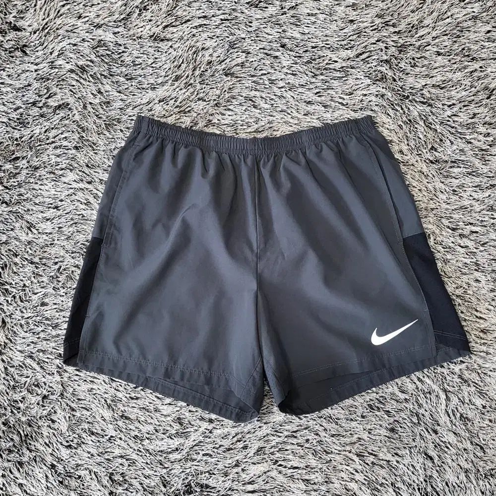 【日本未入荷】NIKE × NOCTA ナイキ ノクタ ウーブンショーツ M】NIKE ナイキ NOCTA ノクタ ウーブンショーツ 黒 新品 - メルカリ