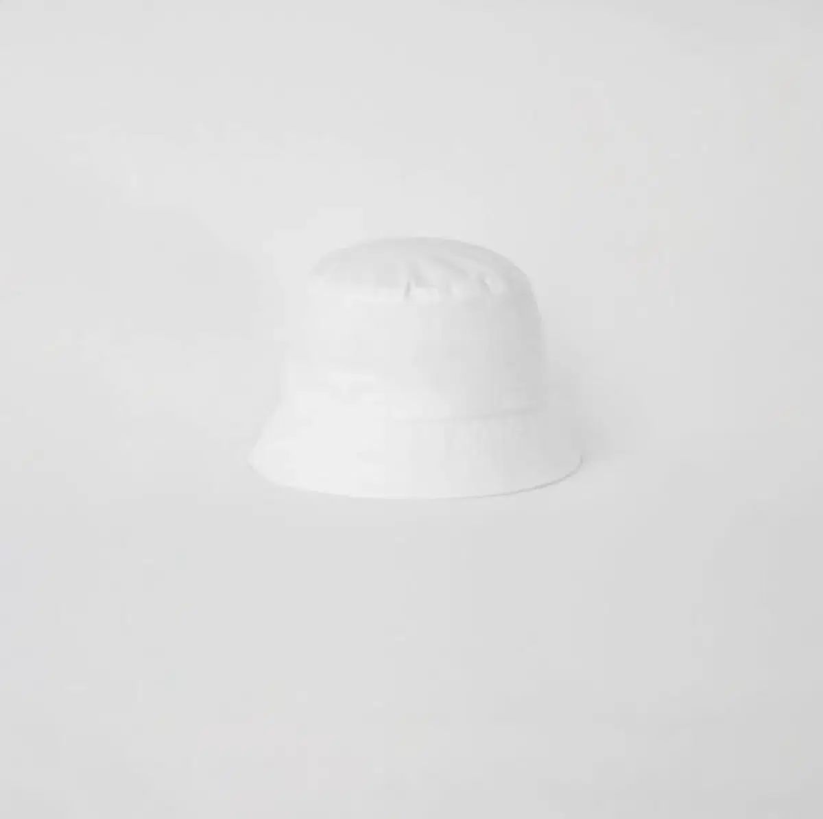 leeds リース ホットウィッシュ バケット ハット ホワイト アイボリー 帽子 バケットハット