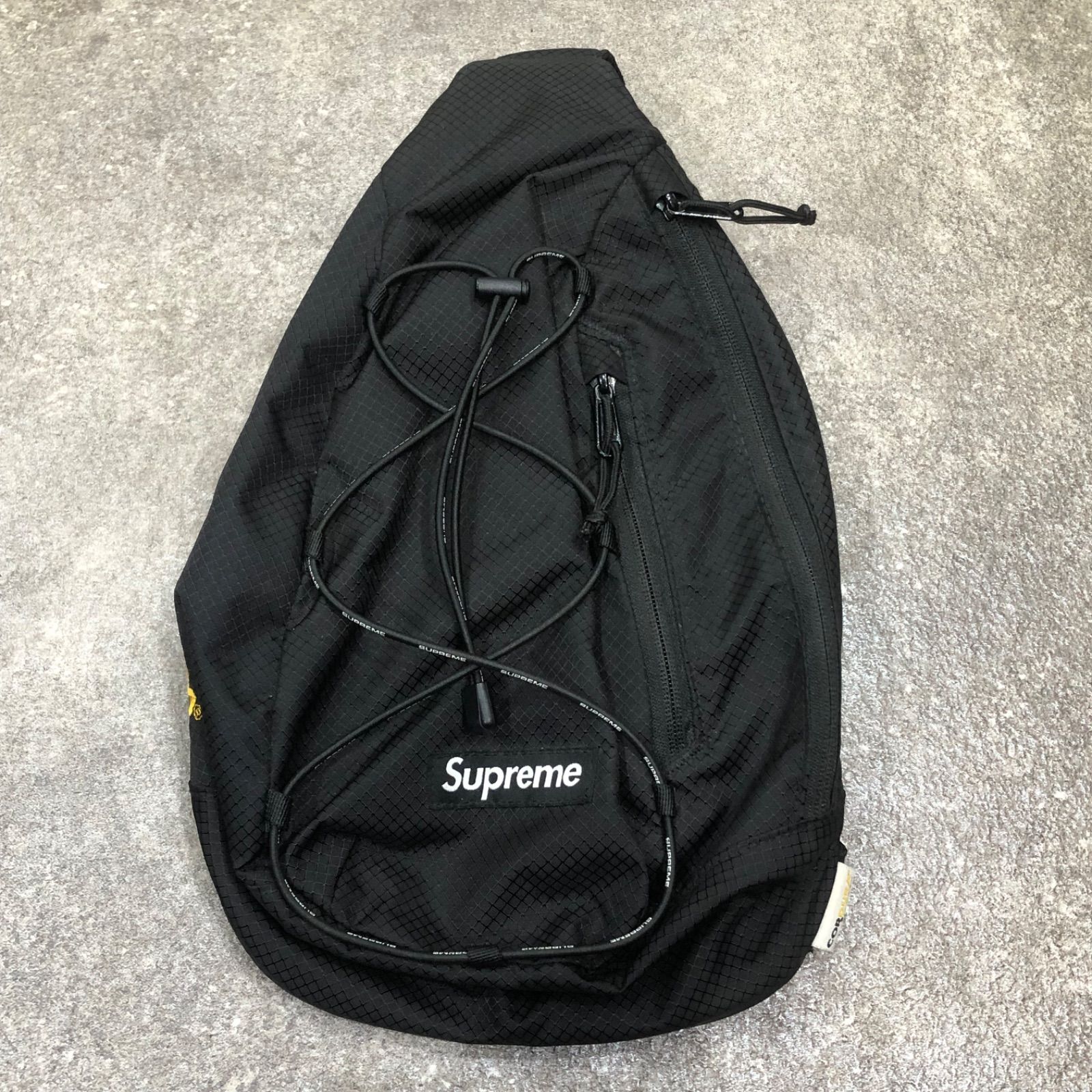 22ss Supreme スリング バッグ ボディバッグ ロゴ CORDURA Supreme 