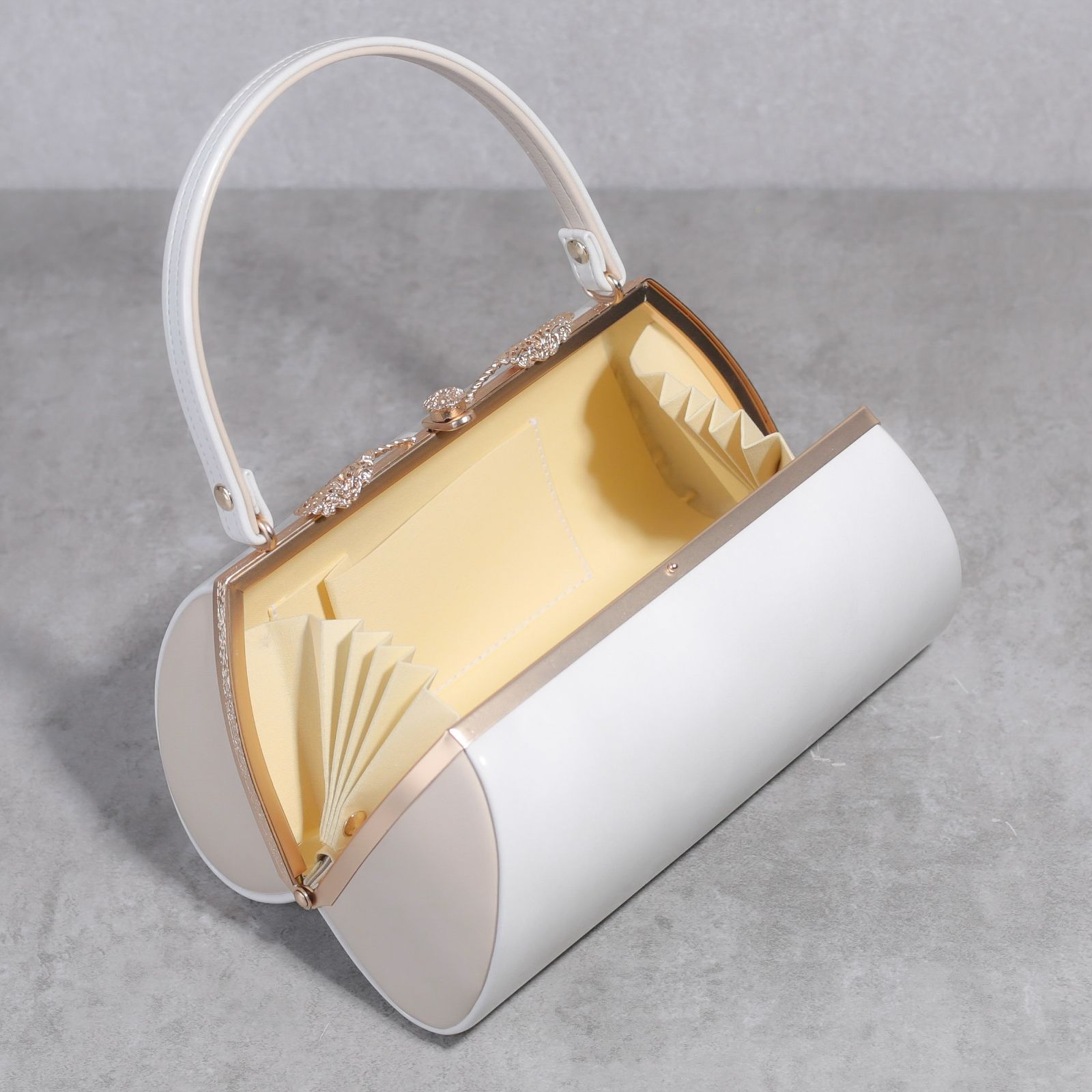 シンプル フォーマル