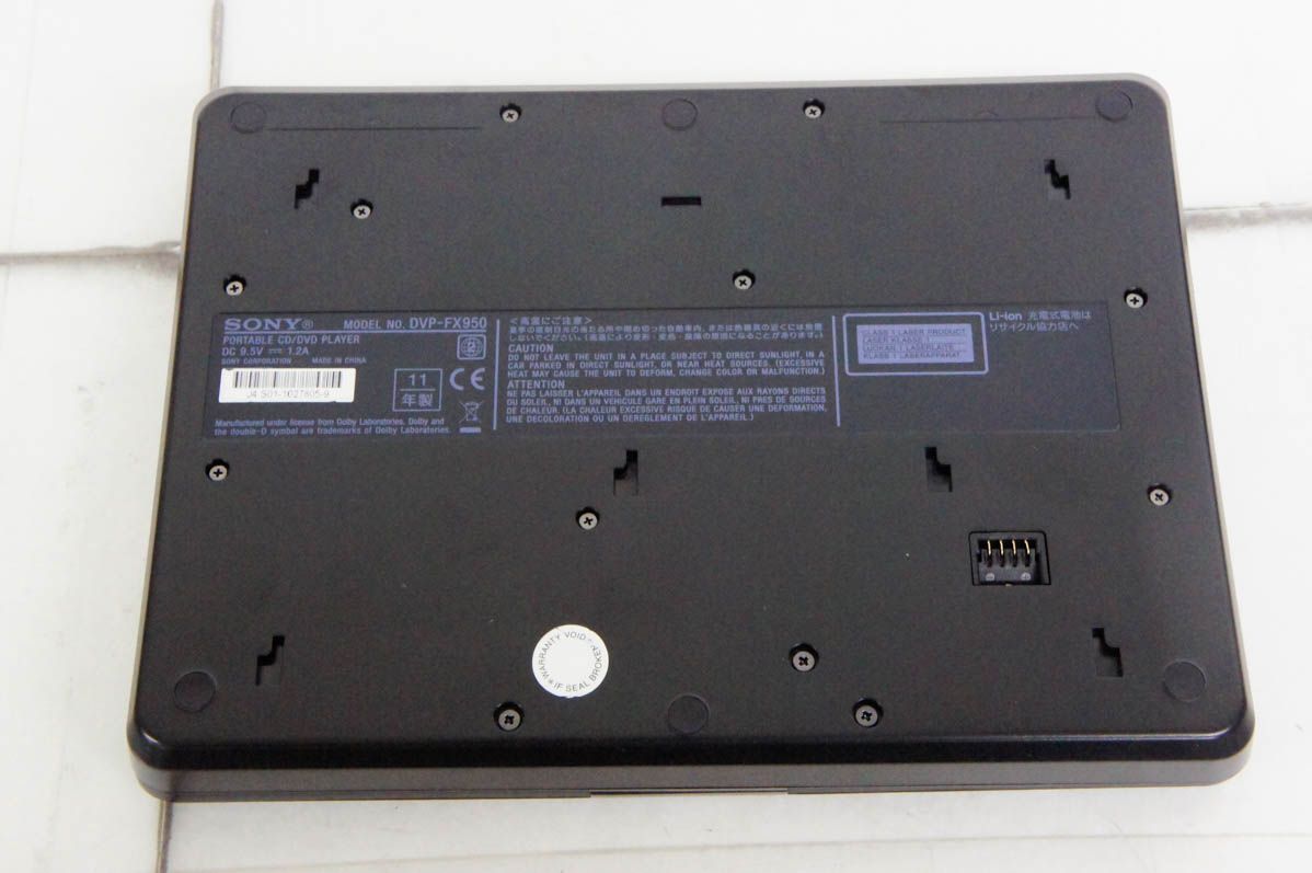 V型 ポータブルDVDプレーヤー