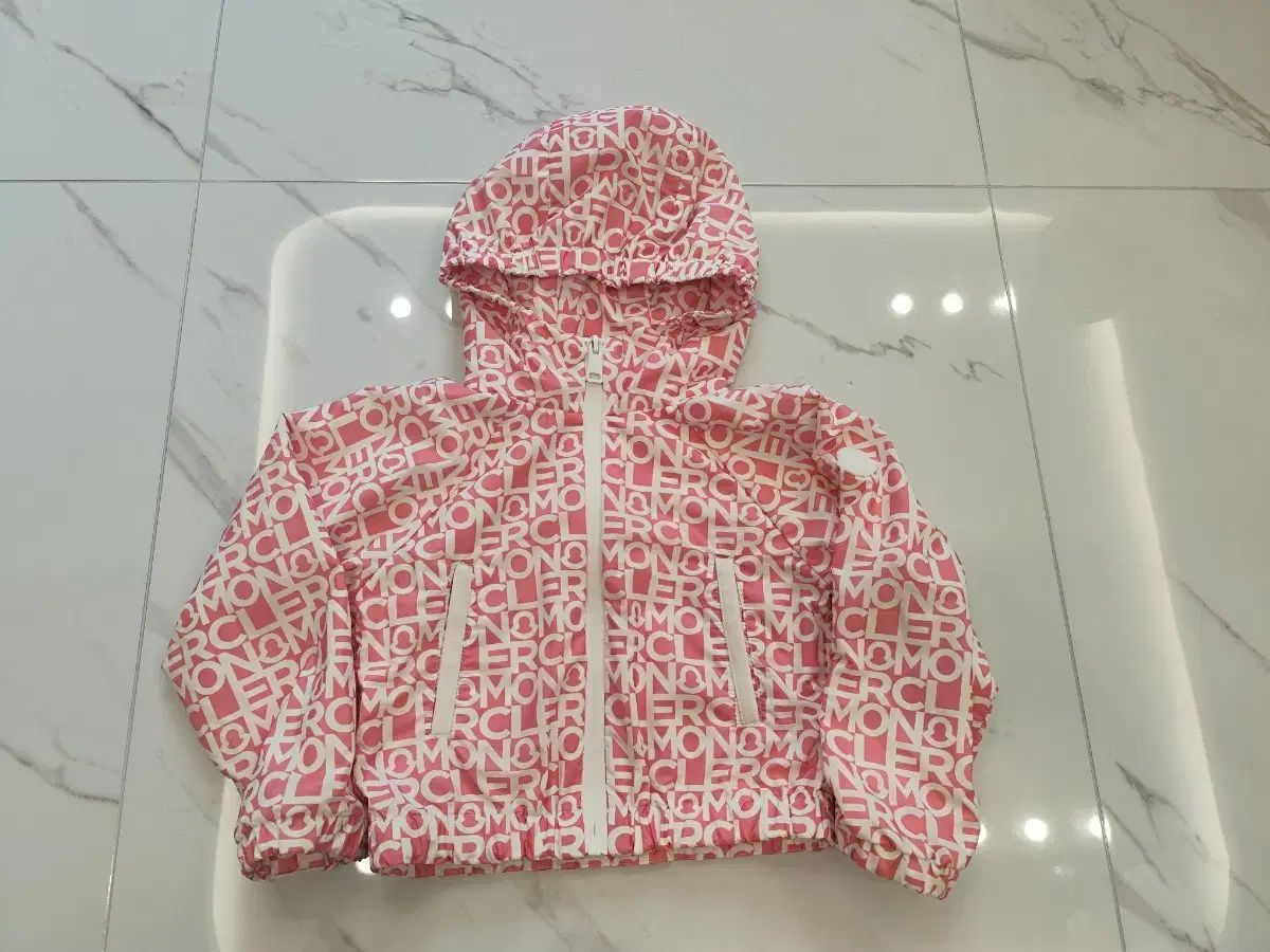 モンクレール キッズ