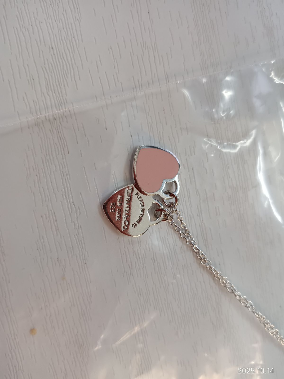 ペンダントネックレス