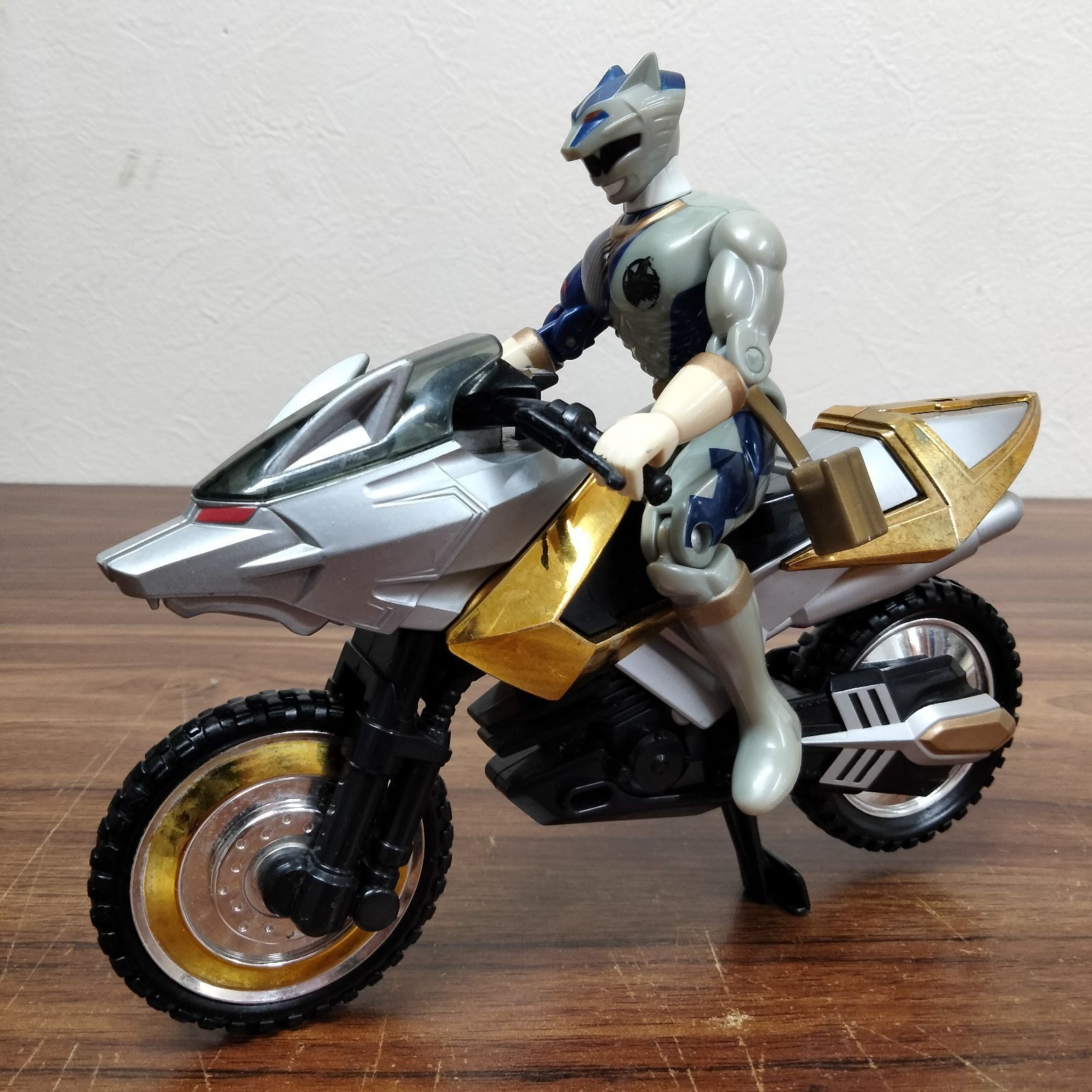 百獣戦隊ガオレジャー・東映ヒーローネット・ガオシルバー・Lサイズ大人用 百獣戦隊ガオレジャー・東映ヒーローネット・ガオシルバー・L