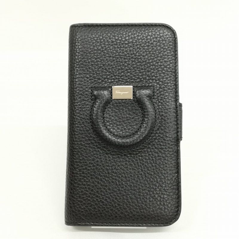 Salvatore Ferragamo - iPhone11pro 対応 ガンチーニ レザー スマホ ケース カバー 手帳型 FERRAGAMO Salvatore Ferragamo サルヴァトーレフェラガモ