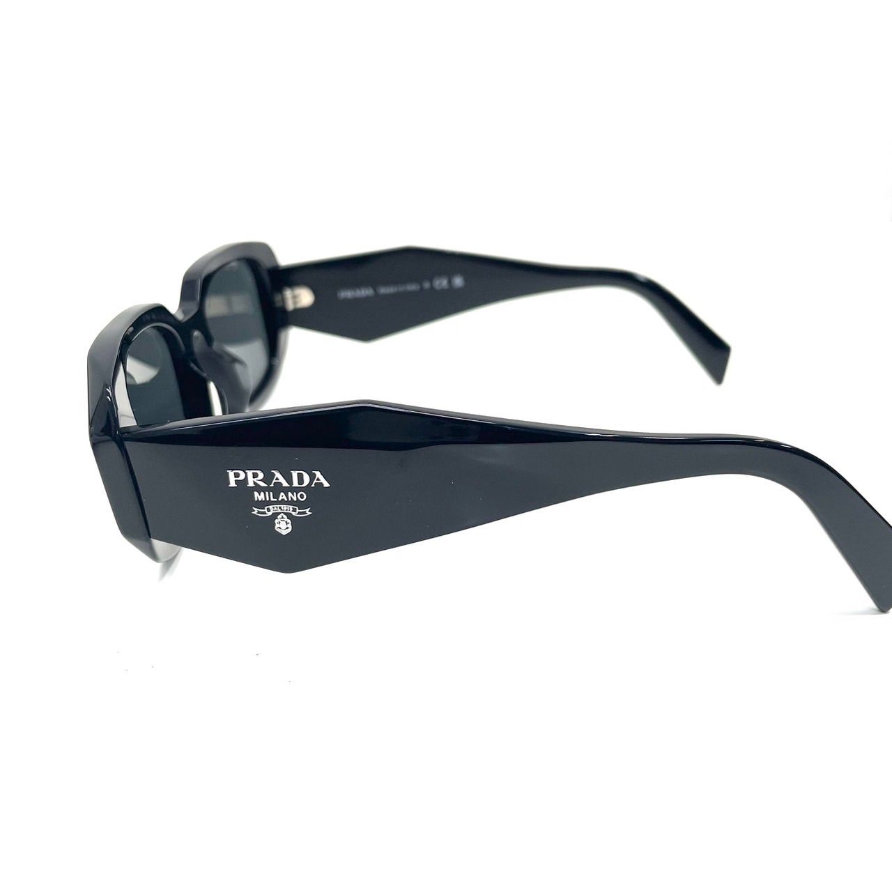 未使用レベル】PRADA プラダ サングラス シンボルロゴ ブラック