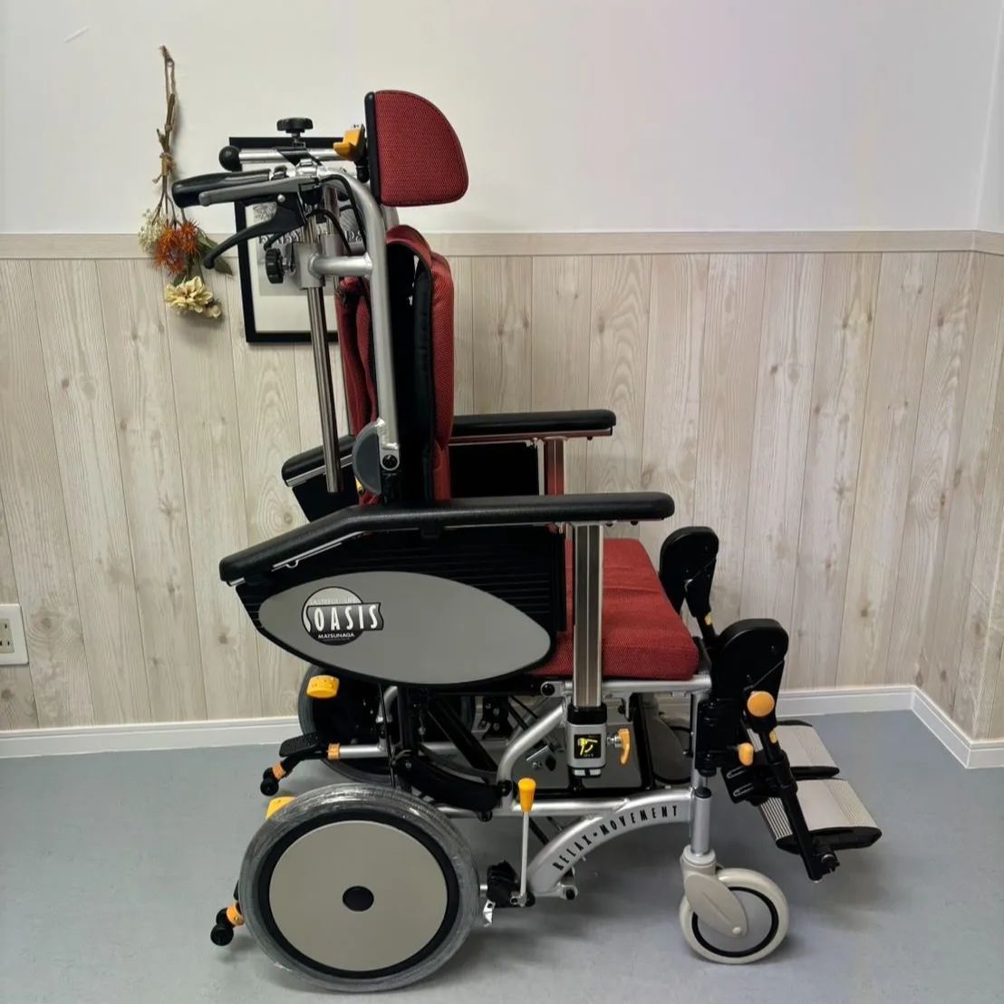 ティルト＆リクライニング車いす オアシスポジティブ OS-12TRSP（介助
