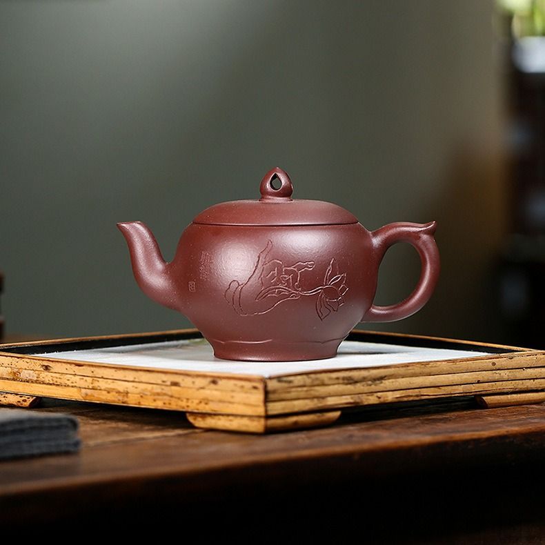 壺です。 茶壷 急須 紫砂壺 ティーポット 常滑焼 紫砂茶器 唐物紫泥急須 紫砂