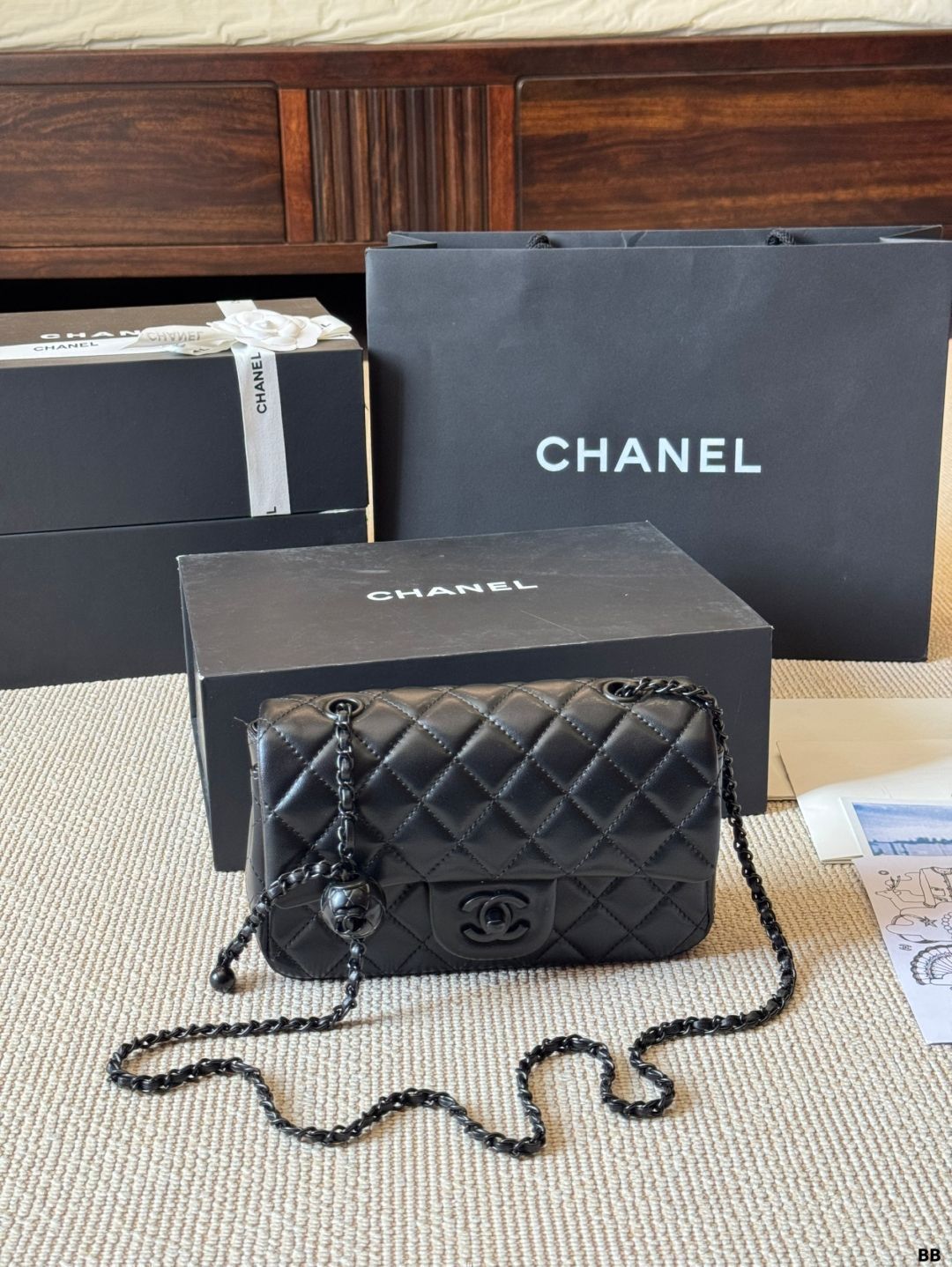 今日特価】Chanel Golden Ball Square Flap Bag (Lambskin