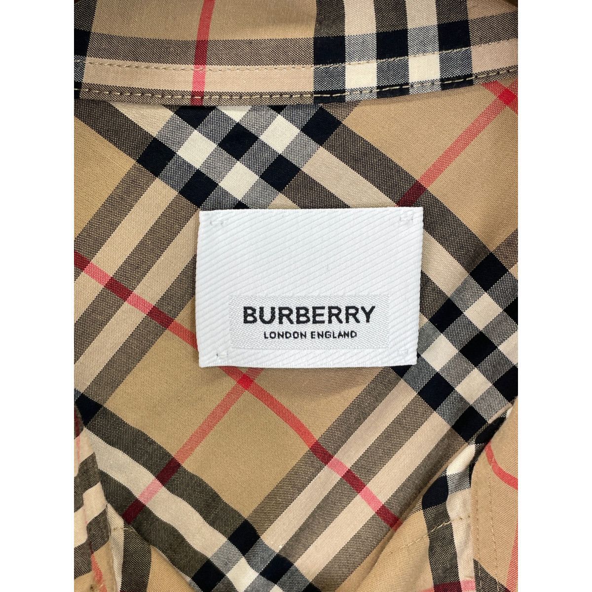 BURBERRY バーバリー 【美品/国内正規】8017560 TBロゴ刺繍 ノバ 