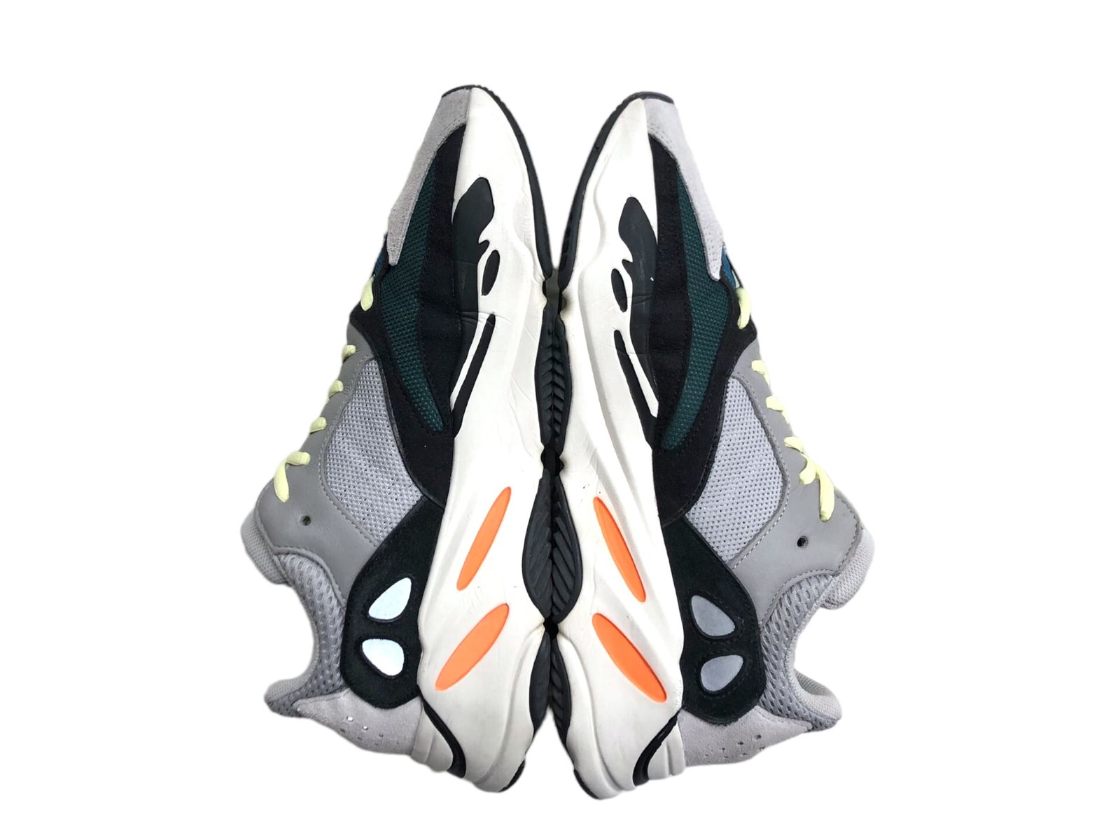 adidas (アディダス) YEEZY Boost 700 Wave Runner イージーブースト ウェーブランナー スニーカー B75571  28.5cm マルチカラー メンズ/091 - メルカリ