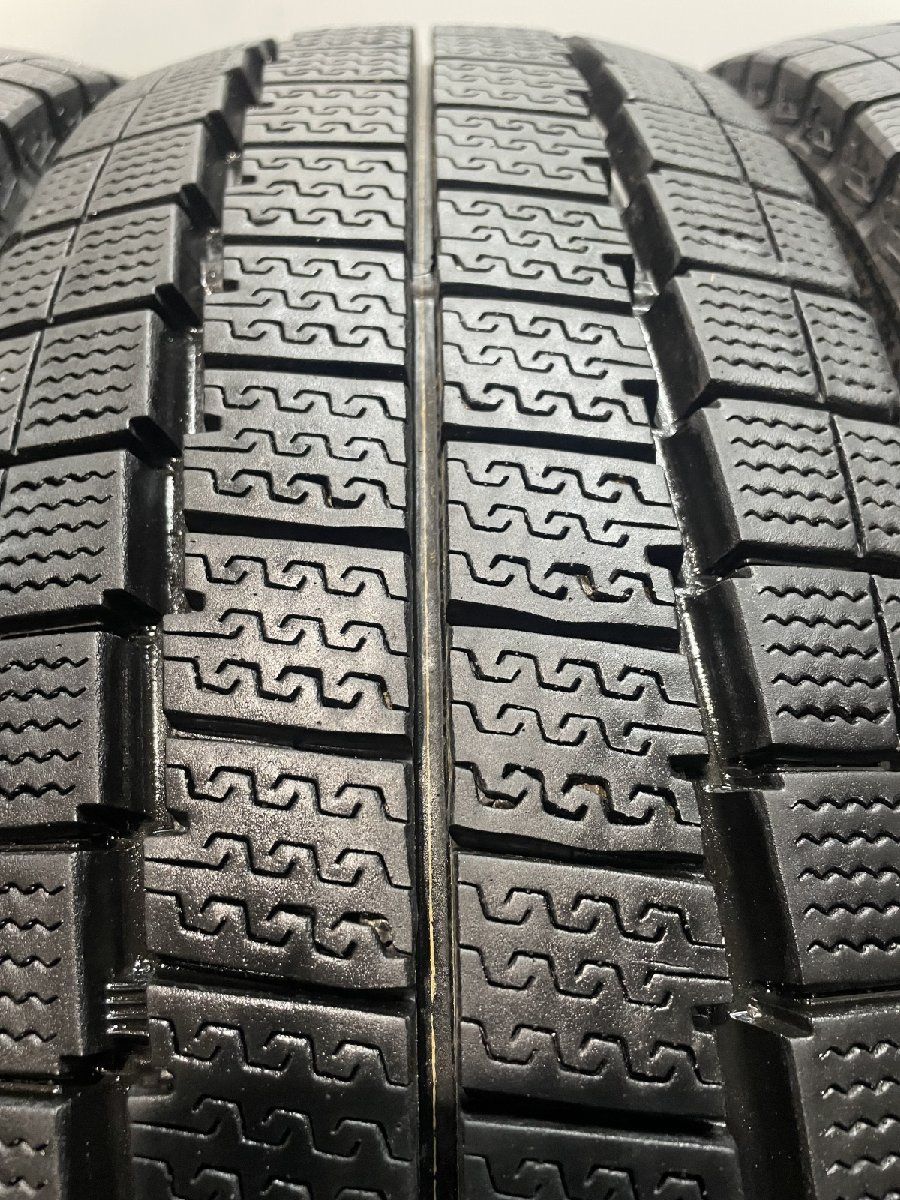 DUNLOP 195/80R15 25年製 冬タイヤ 【♯い-17 ①】 DUNLOP 195/80R15 25