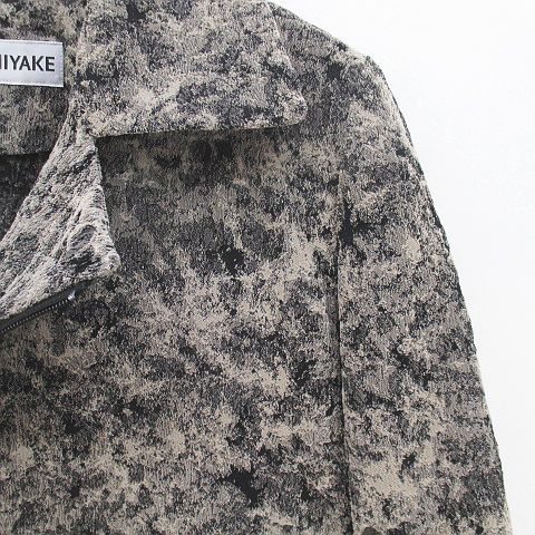 イッセイミヤケ ISSEY MIYAKE IM13FC018 ライダースジャケット