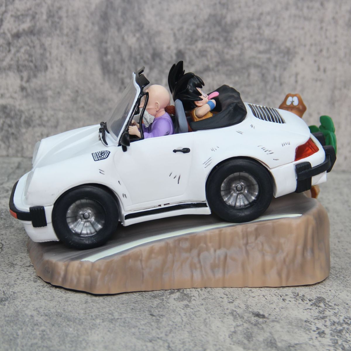 ドラゴンボール フィギュア 孫悟空 クリリン 亀仙人 ポルシェ ガレージ