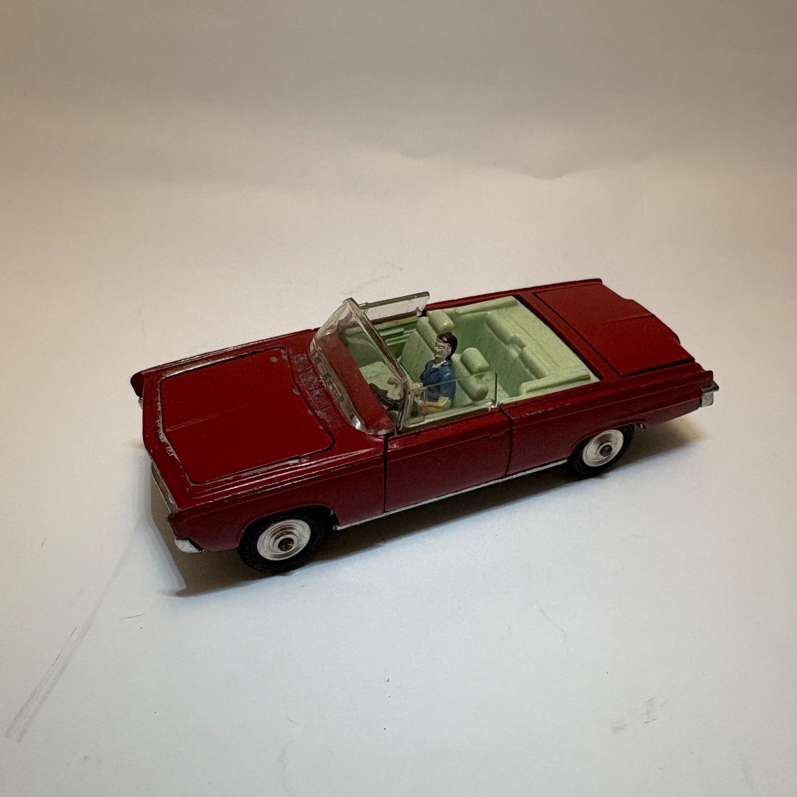 CORGI TOYS Chrysler Imperial イギリス製 CORGI TOYS CHRYSLER IMPERIAL 246 コーギー ミニカー レトロ