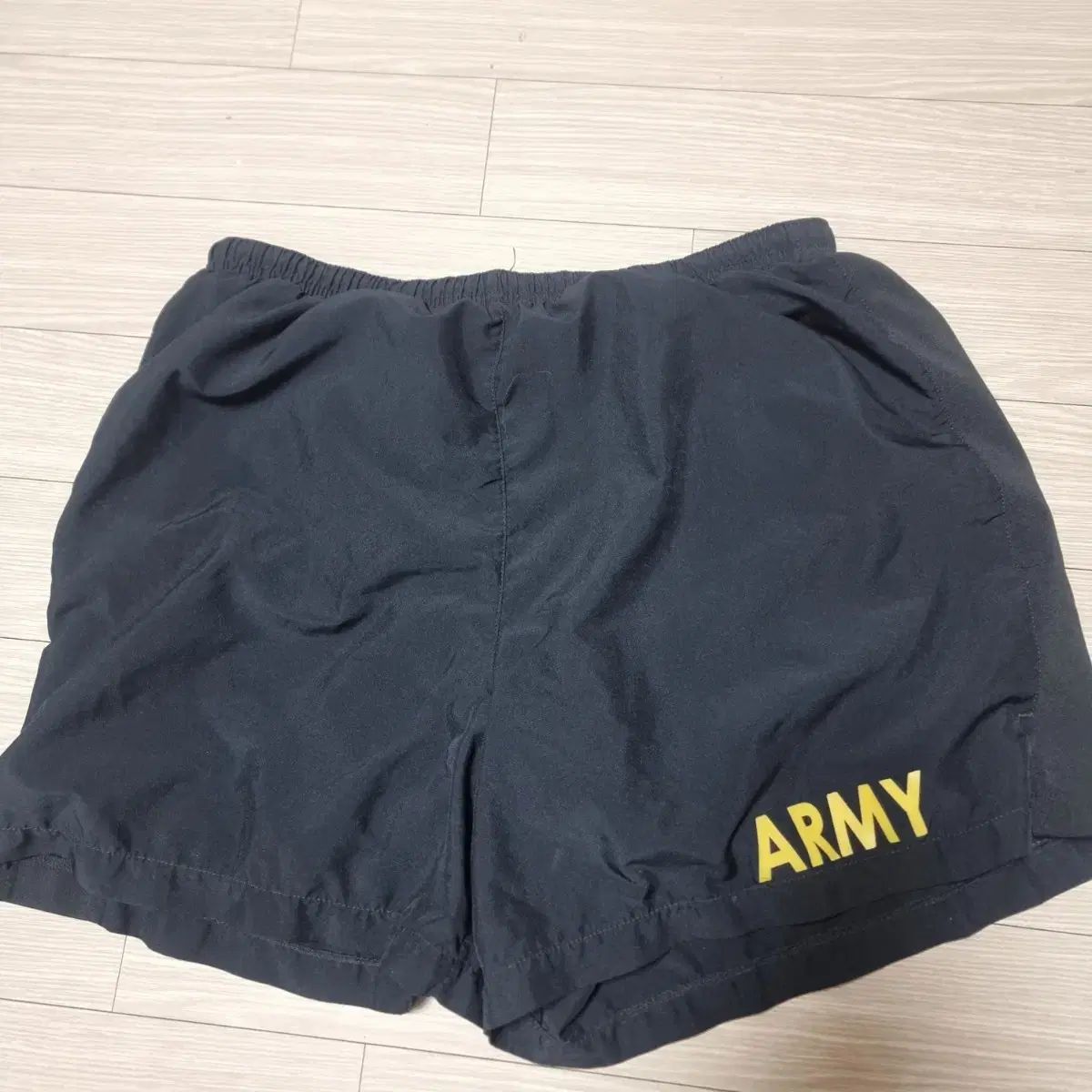 米軍 ami(アミ) ハーフパンツ 新作 m